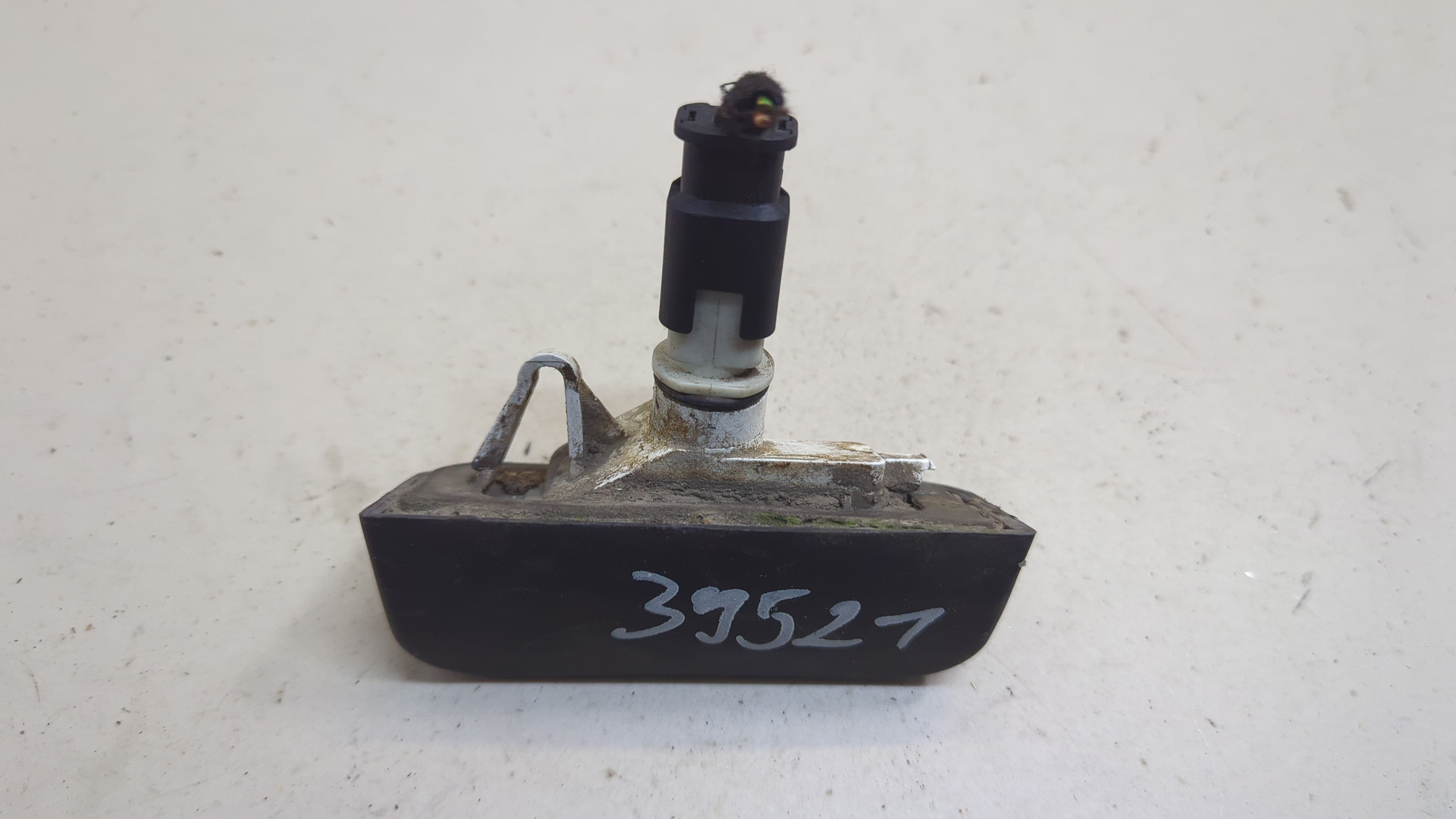 Фонарь подсветки номера