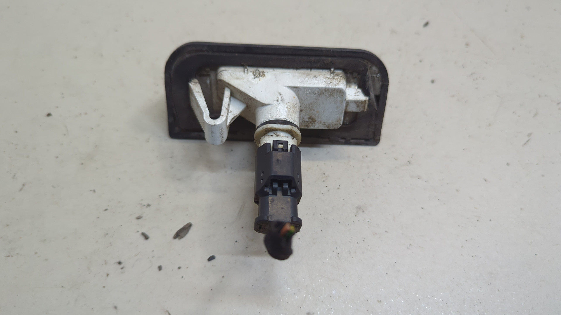 Фонарь подсветки номера