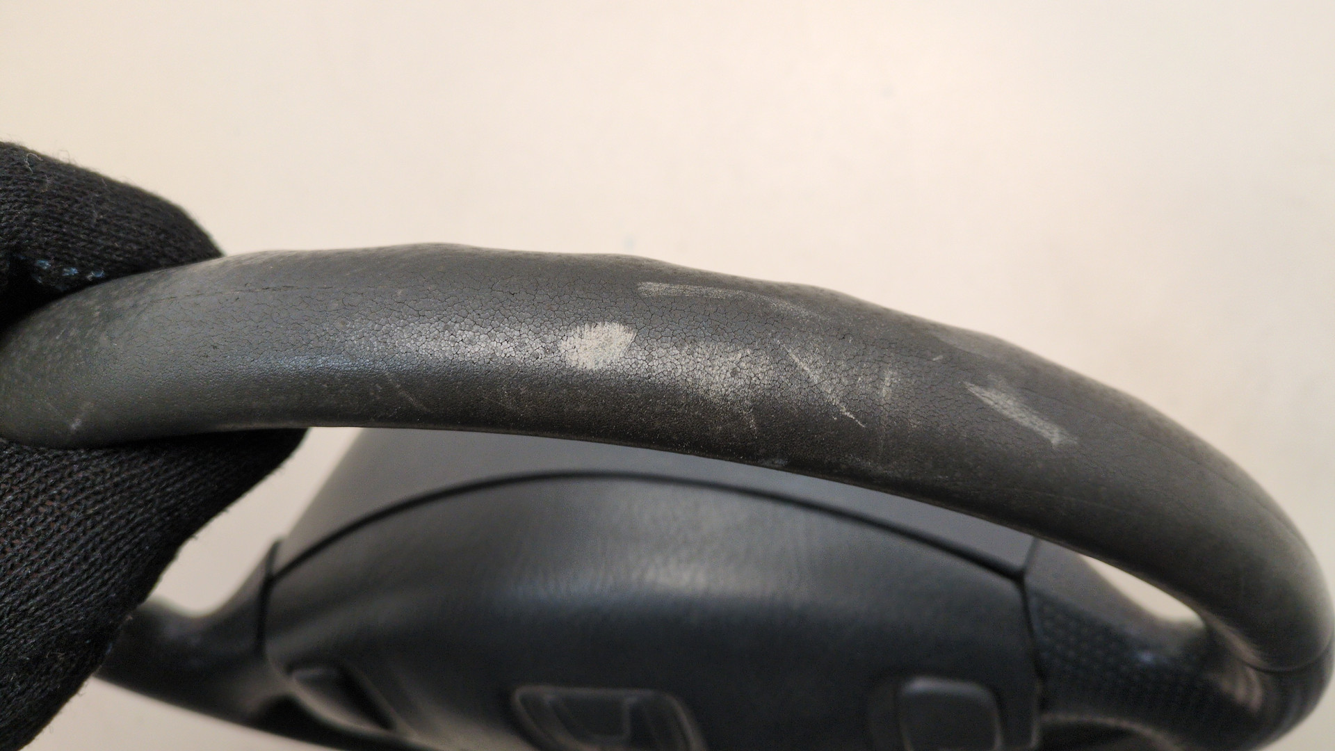 Рулевое колесо (руль)