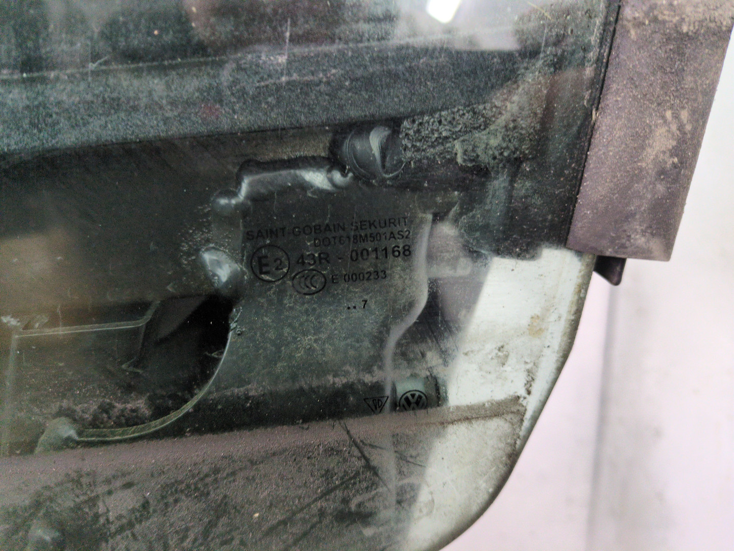 Стеклоподъемник электр. передний левый