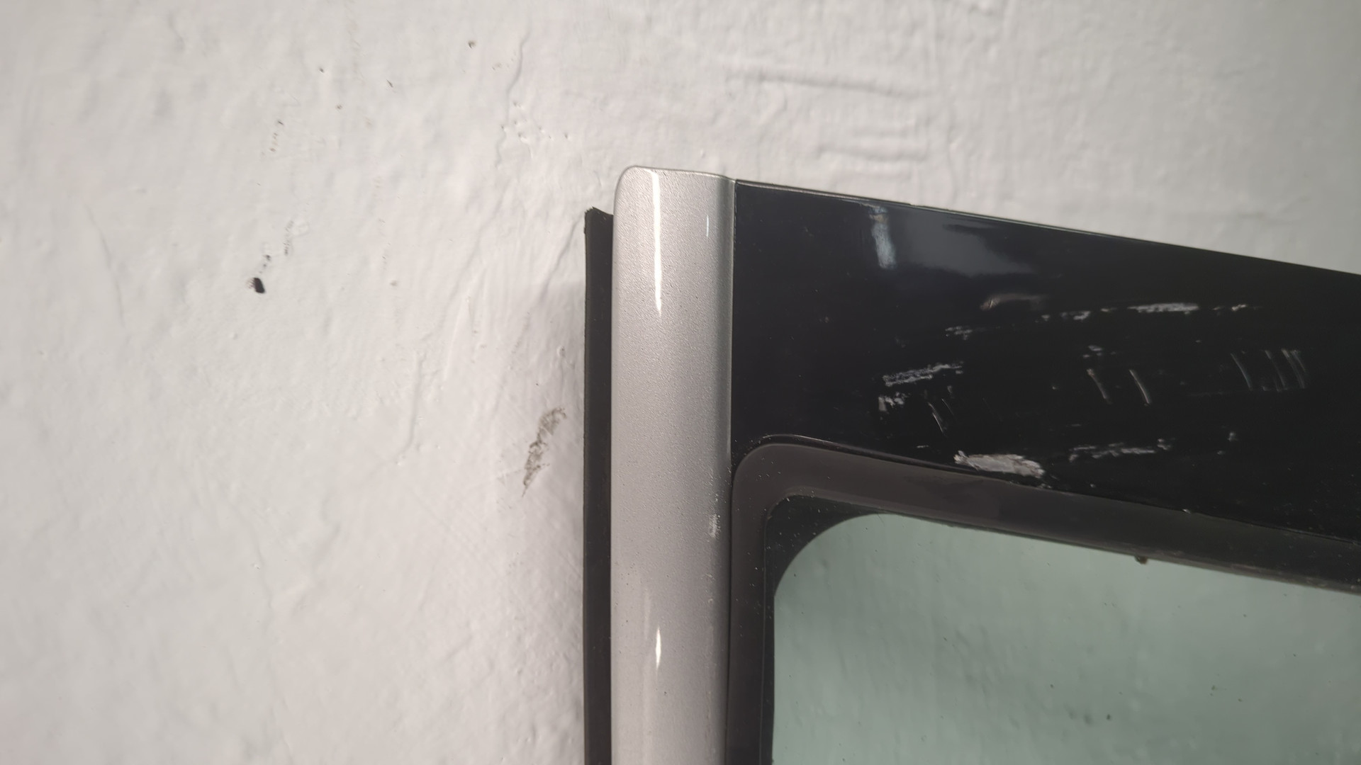 Дверь передняя левая