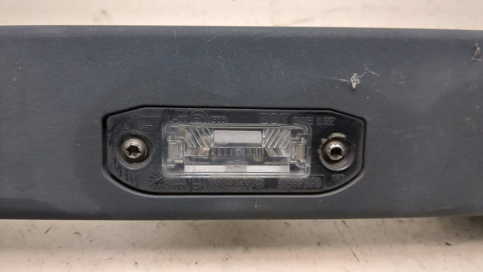 Фонарь подсветки номера