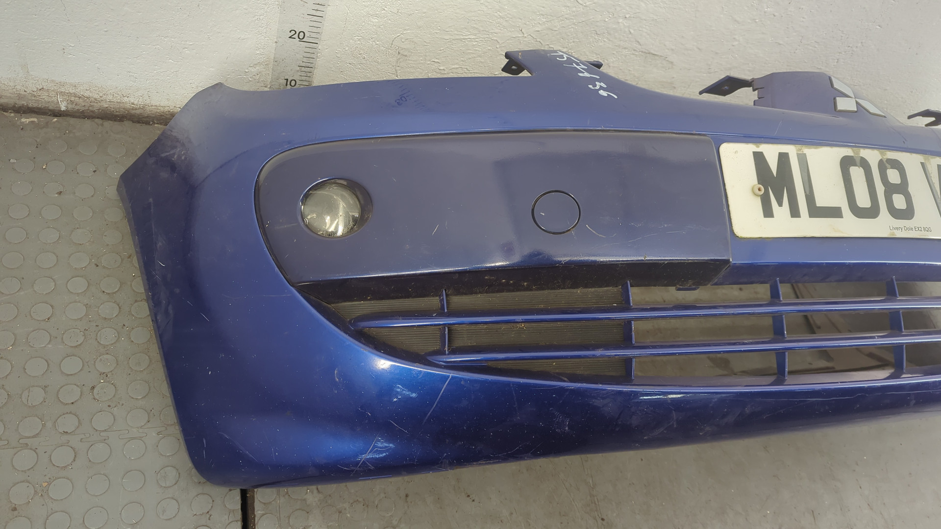 Бампер передний