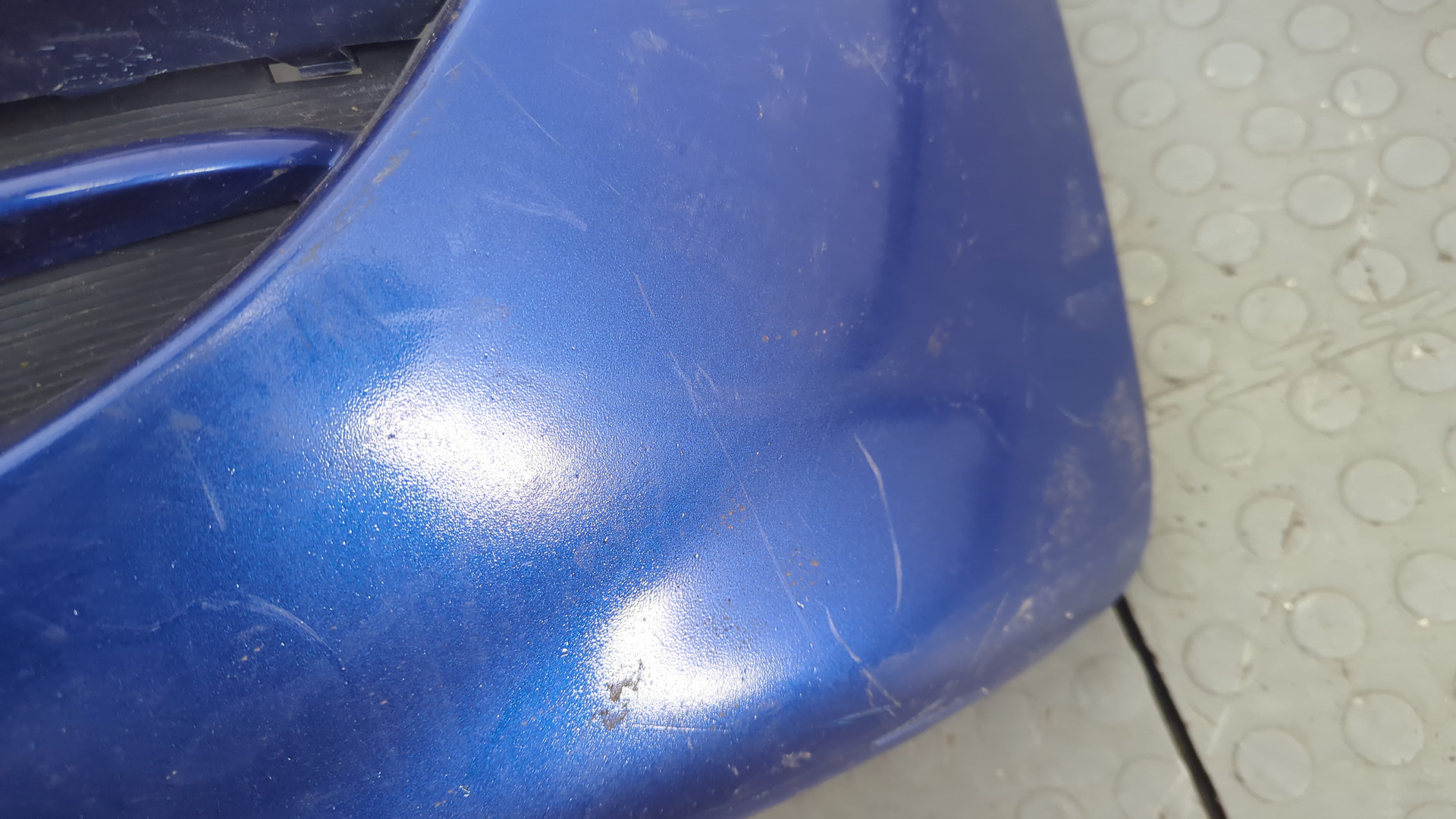 Бампер передний