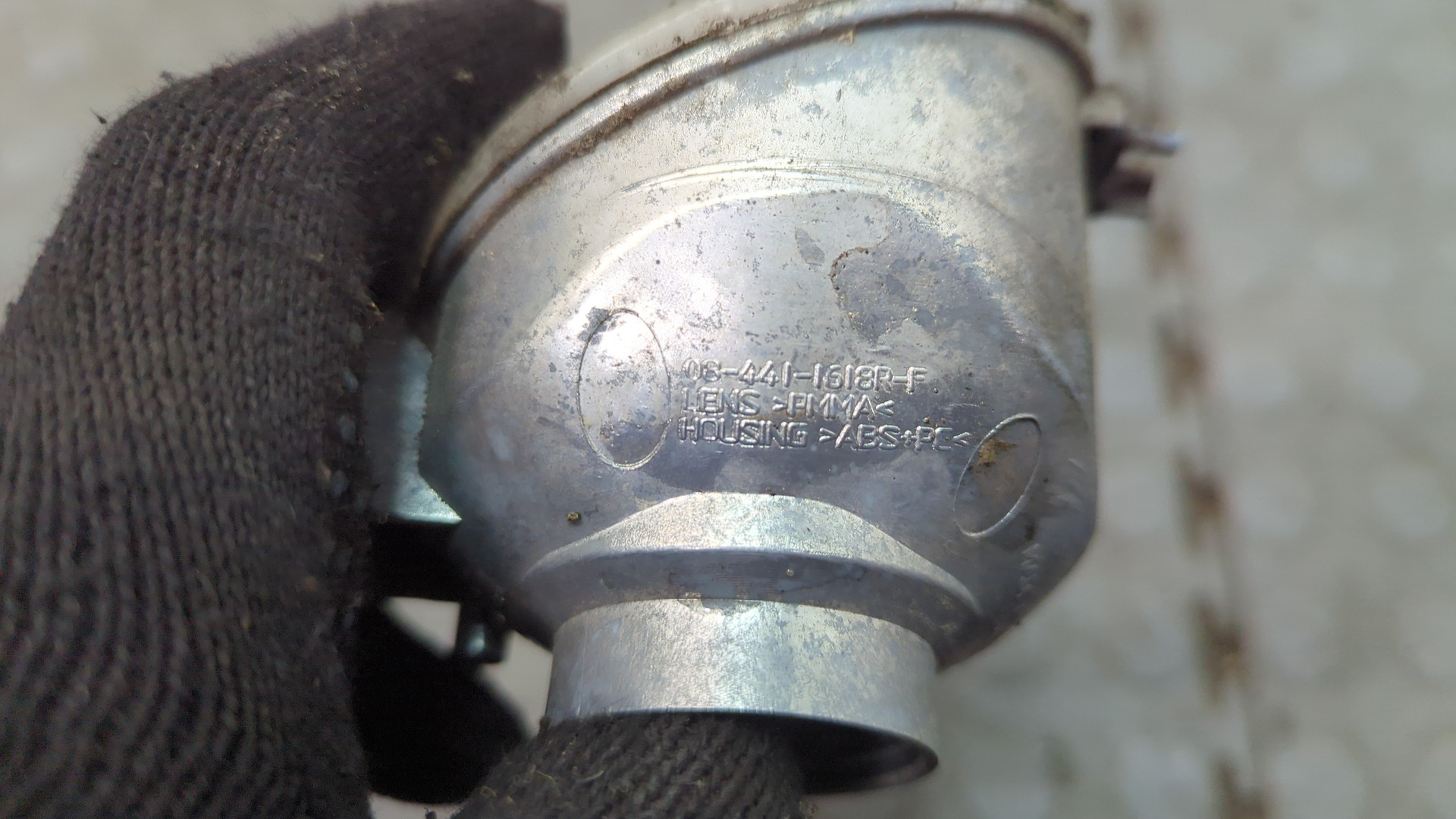 Повторитель на крыло левый