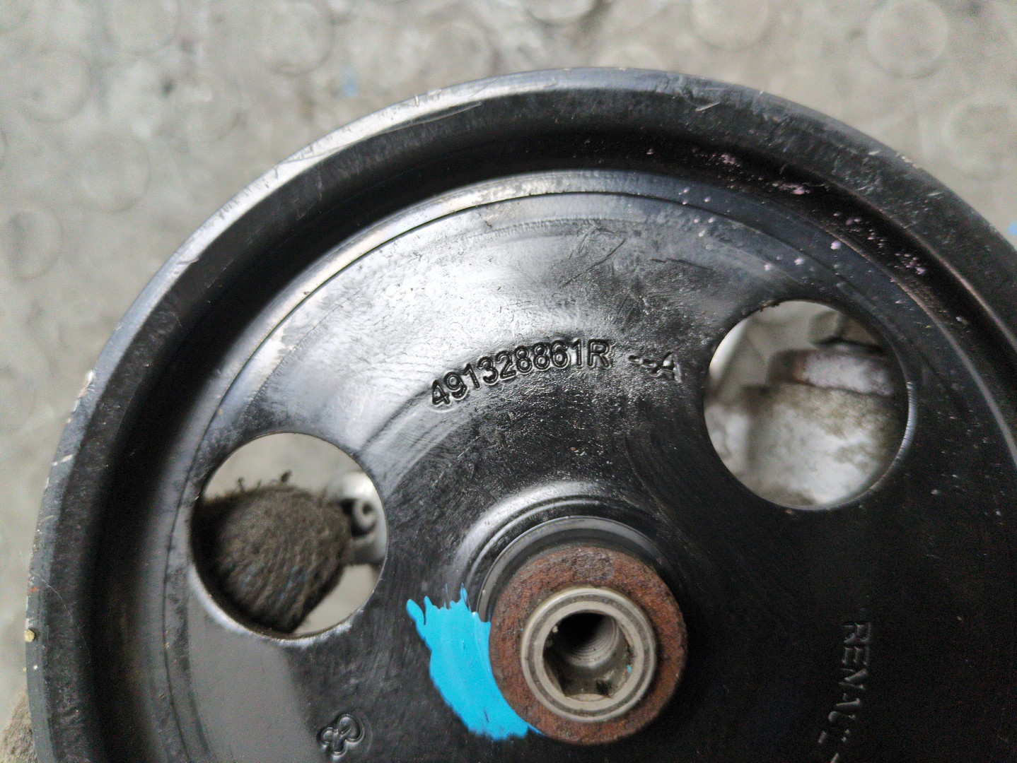 Насос ГУР (гидроусилитель руля)