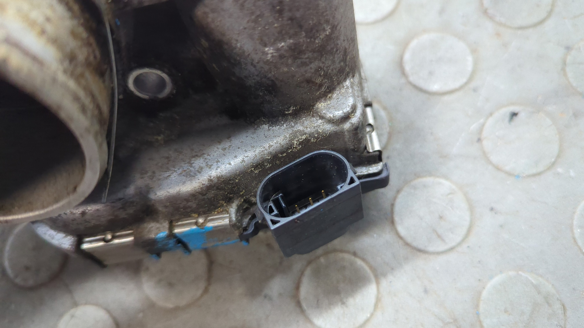 Заслонка дроссельная электрическая