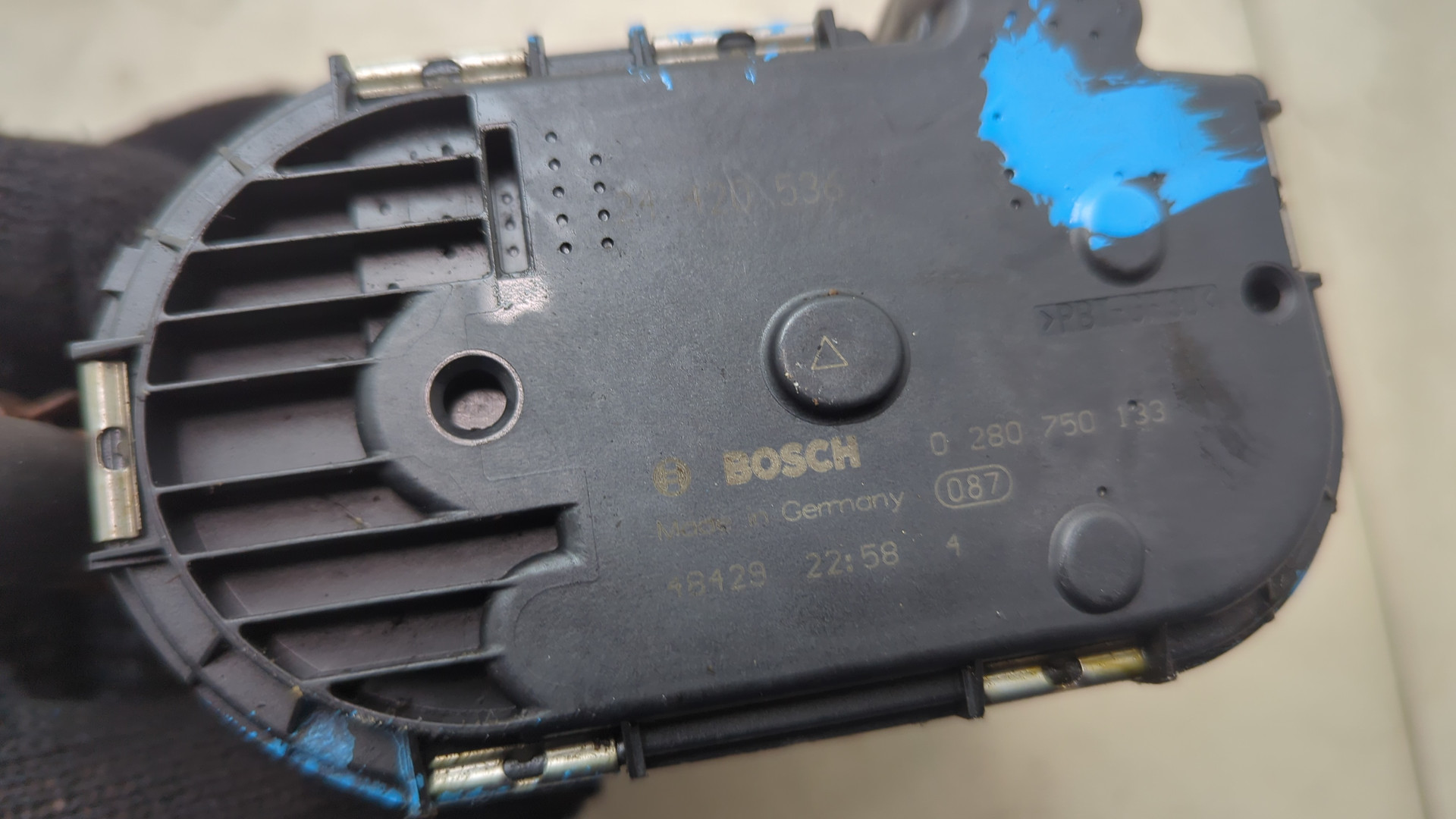 Заслонка дроссельная электрическая