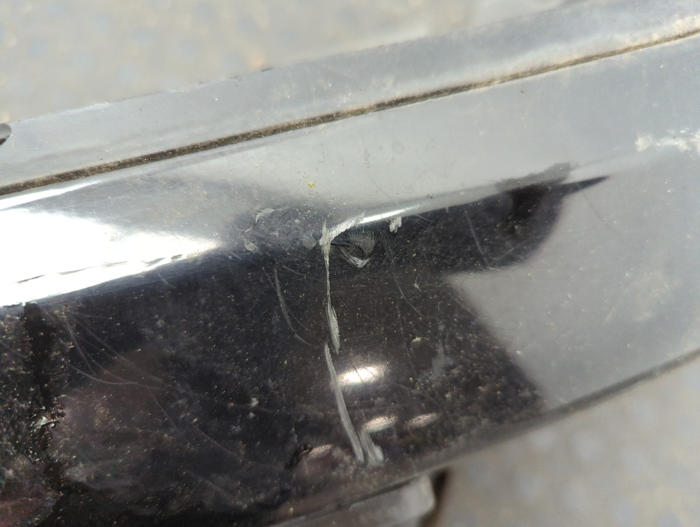 Бампер передний