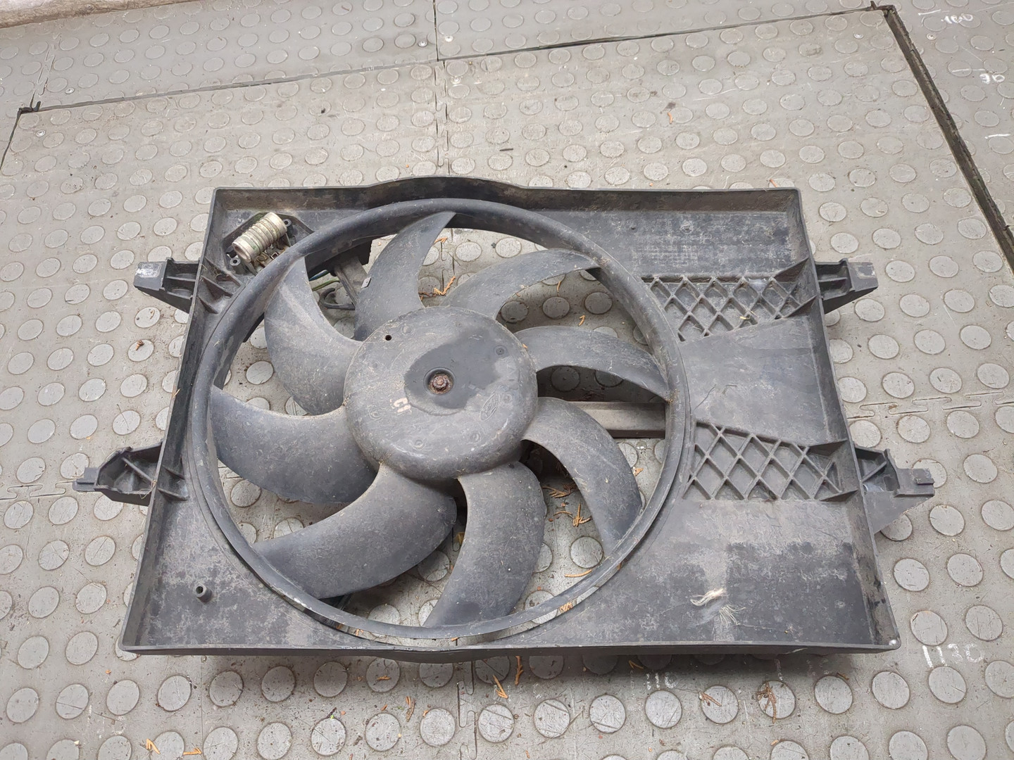 Вентилятор радиатора