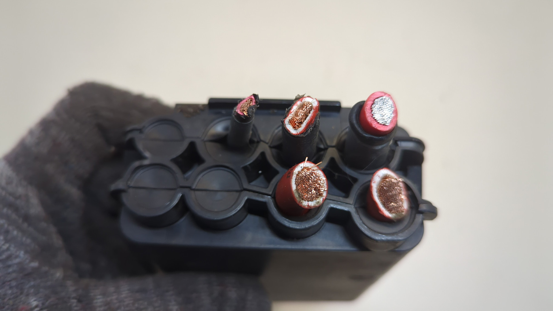 Блок предохранителей