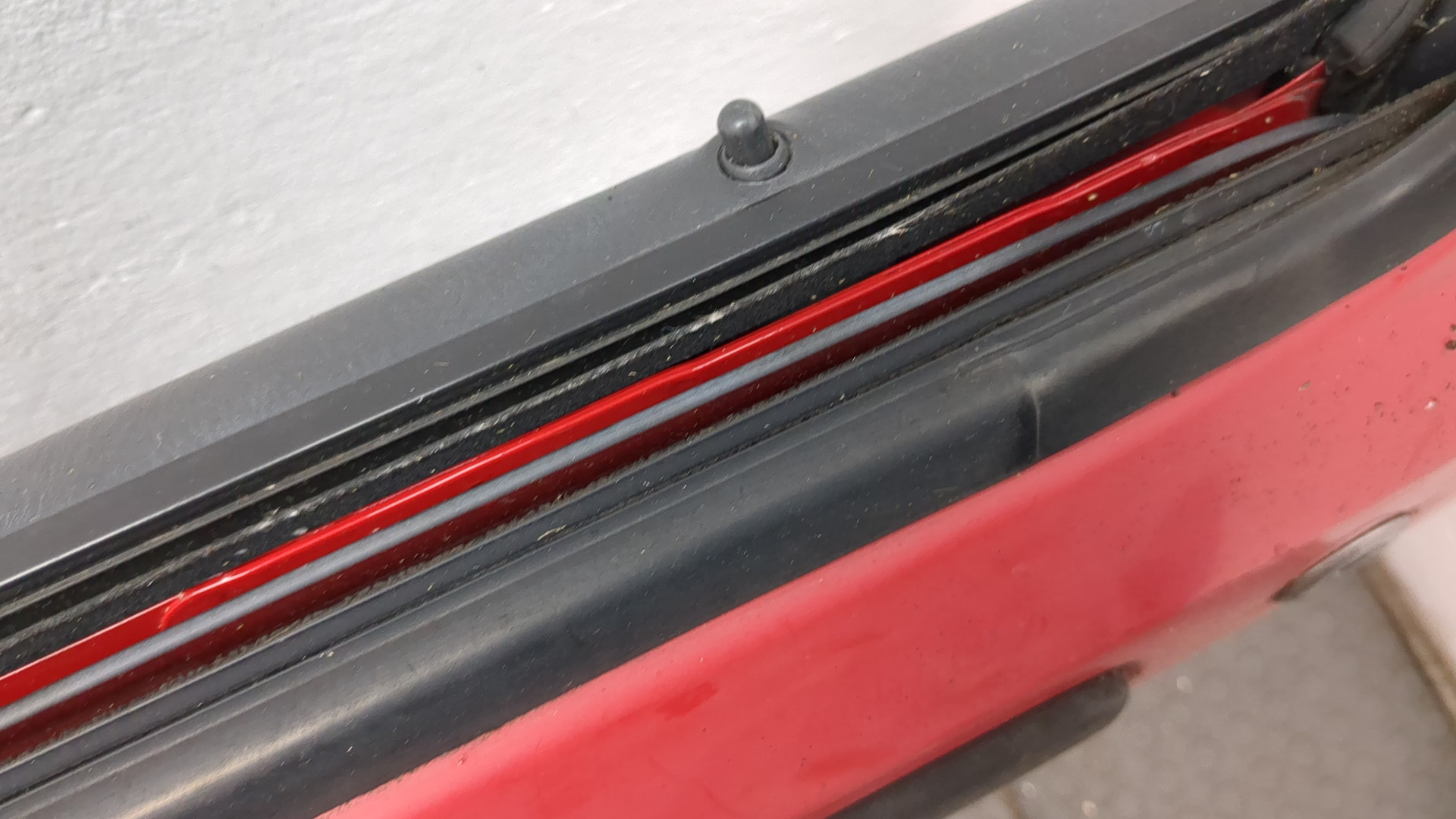 Дверь передняя левая