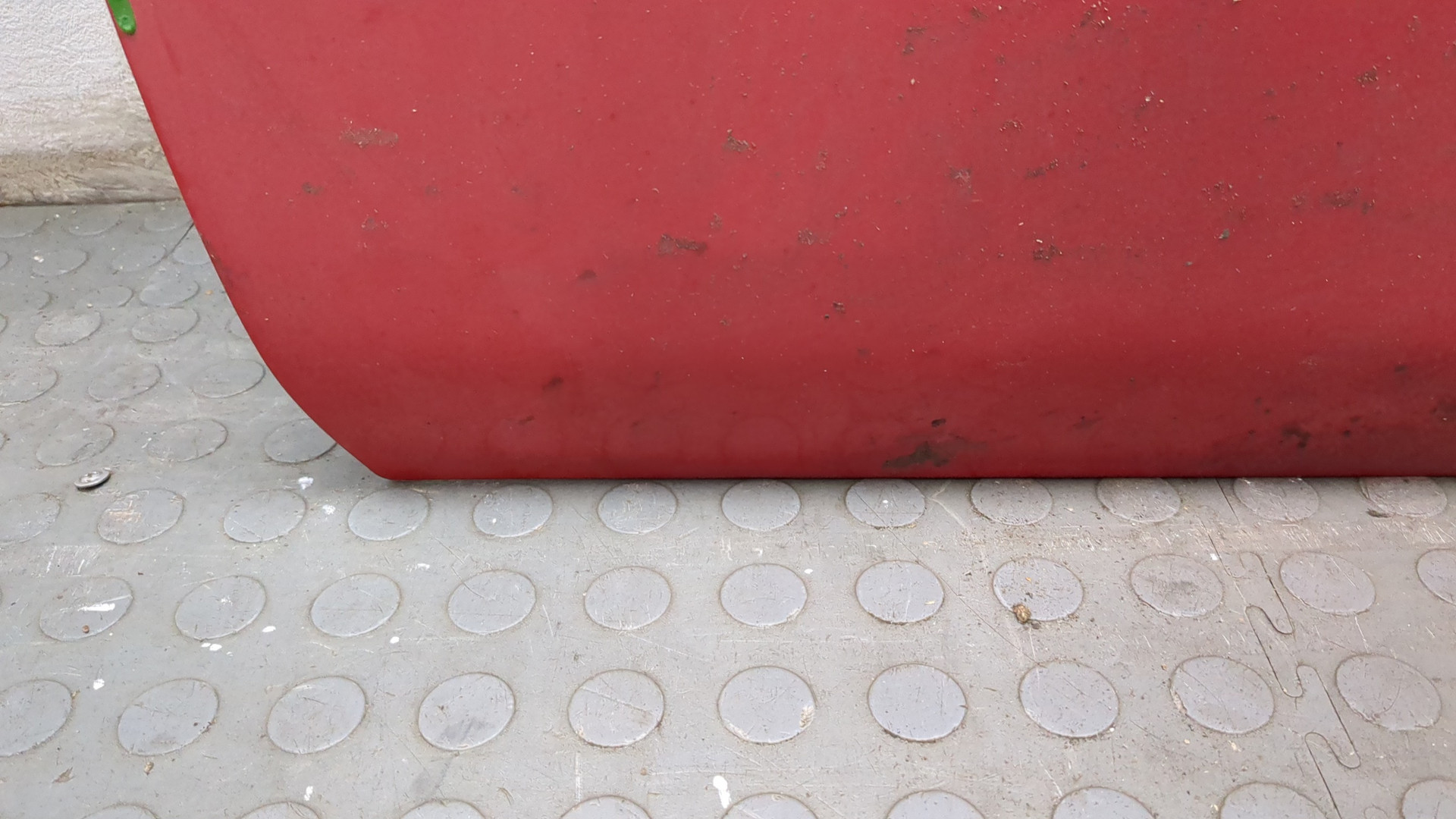 Дверь передняя левая