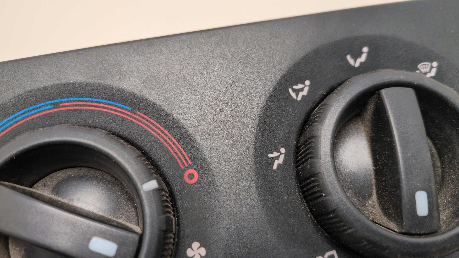 Переключатель отопителя