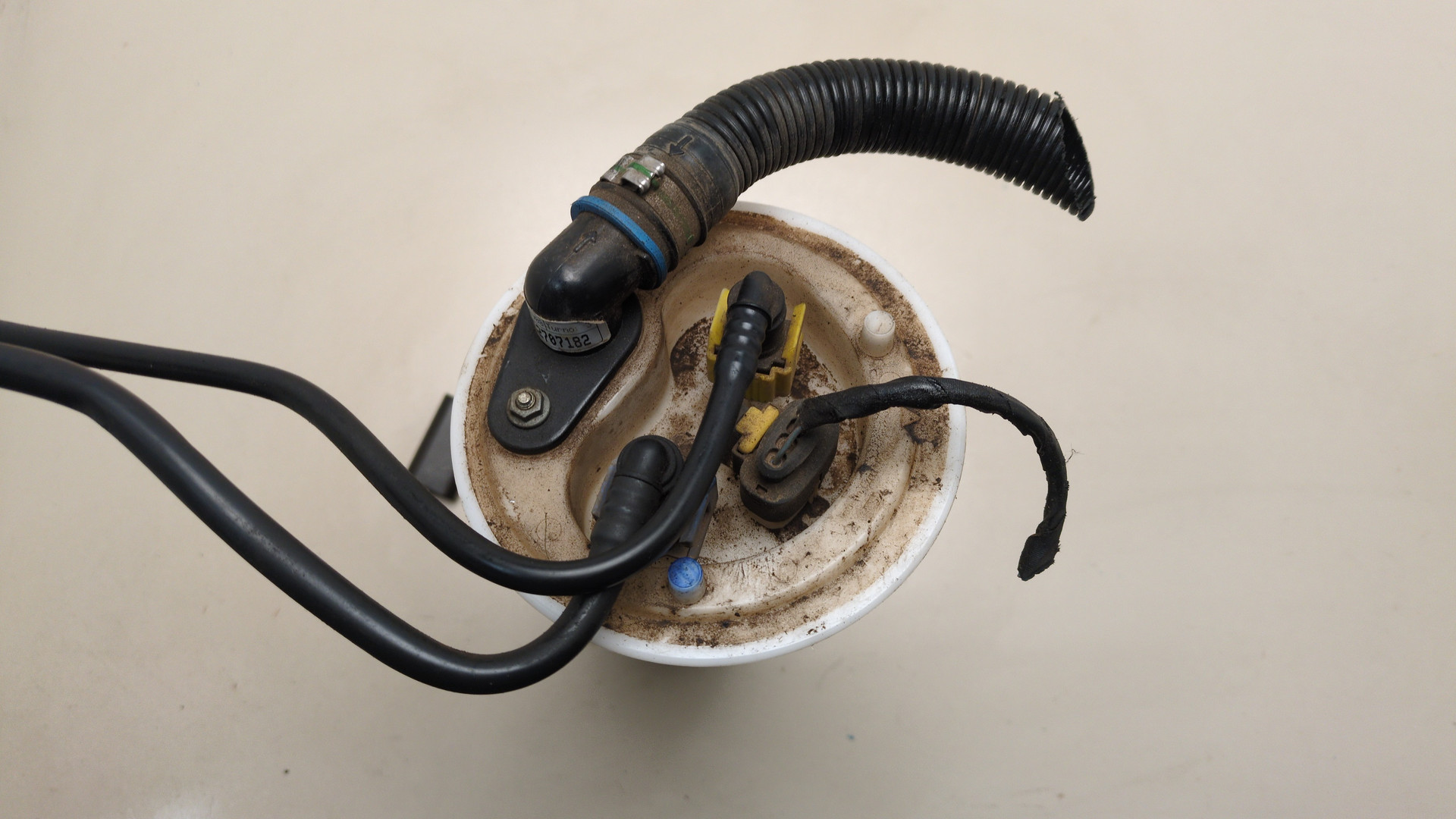 Насос топливный электрический