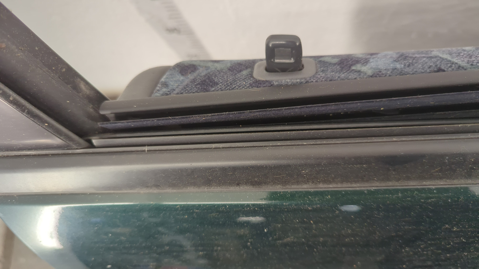 Дверь передняя правая