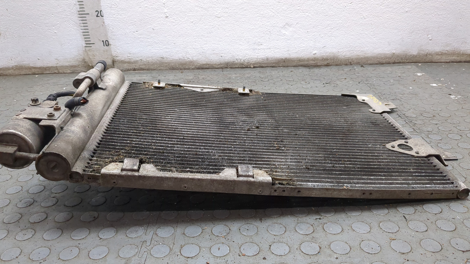 Радиатор кондиционера / конденсер