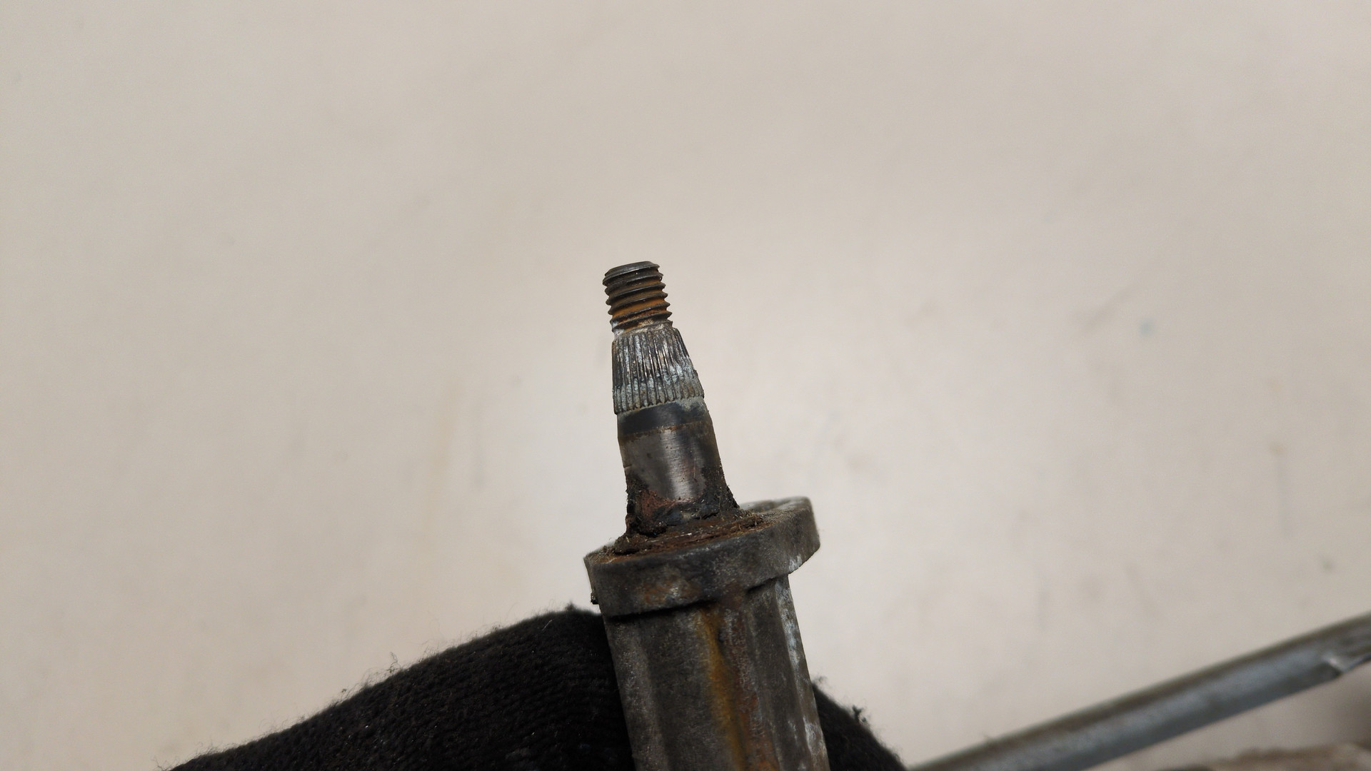 Трапеция стеклоочистителей