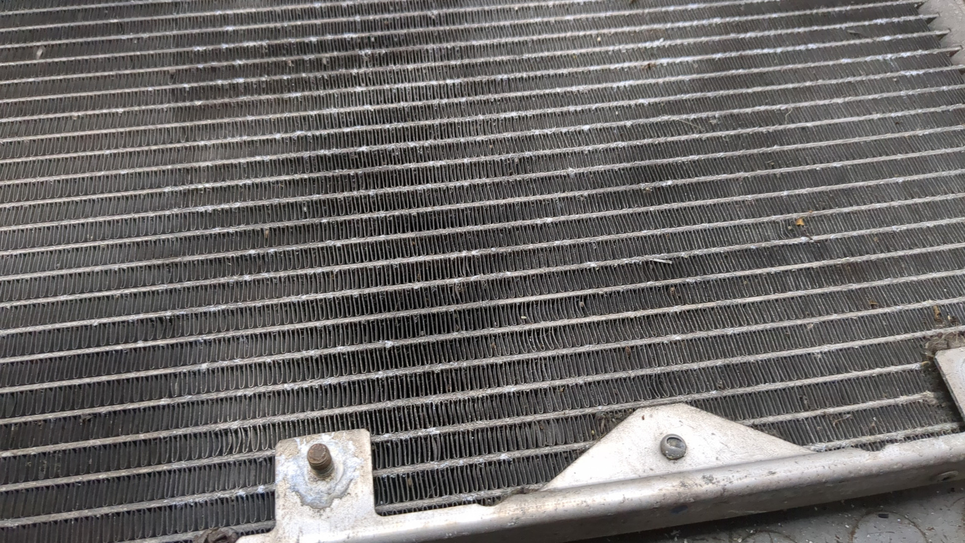 Радиатор кондиционера / конденсер