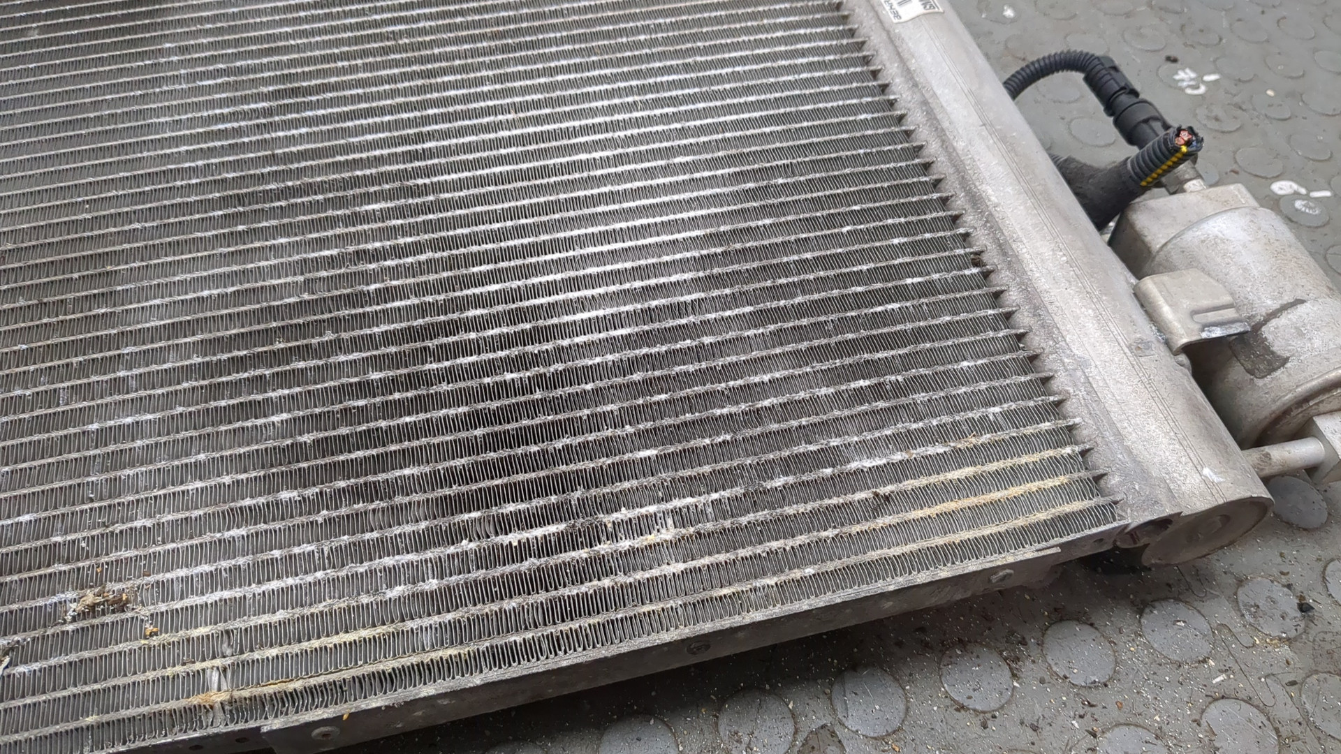 Радиатор кондиционера / конденсер