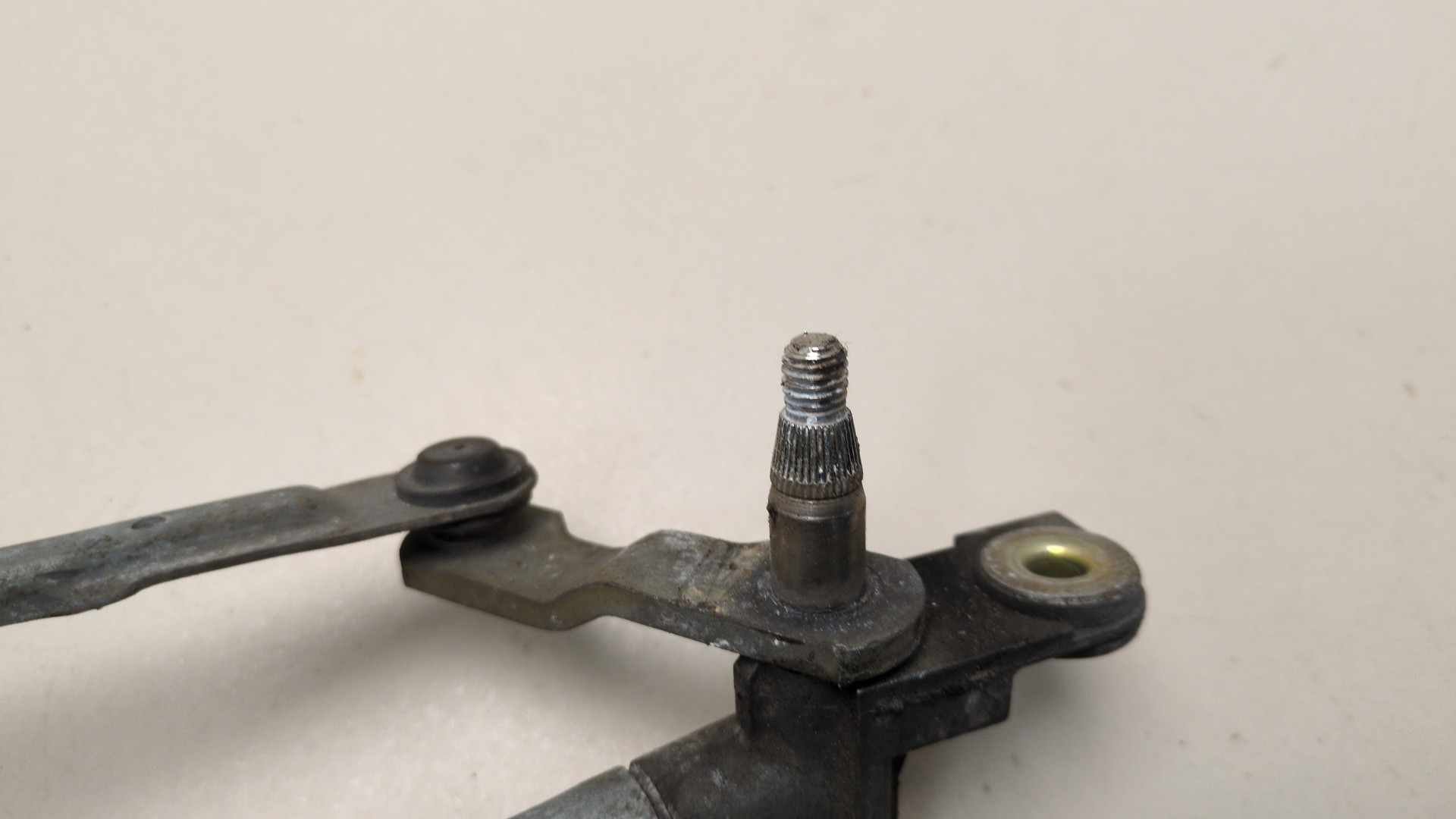 Трапеция стеклоочистителей