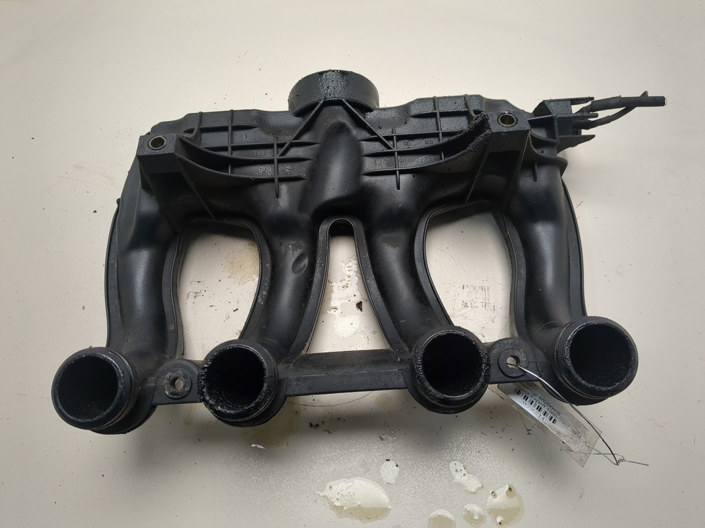 Коллектор впускной