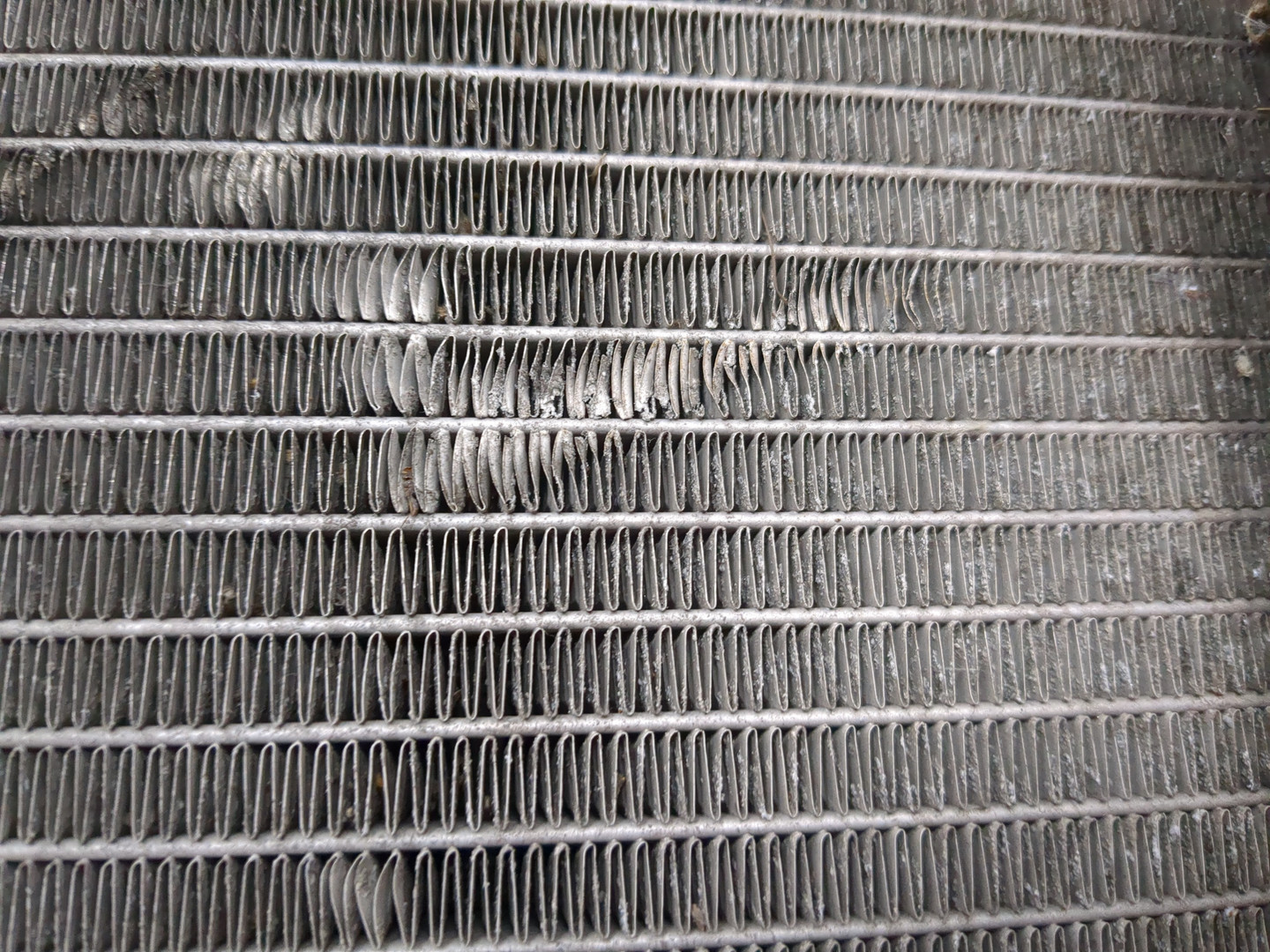 Радиатор охлаждения двигателя основной