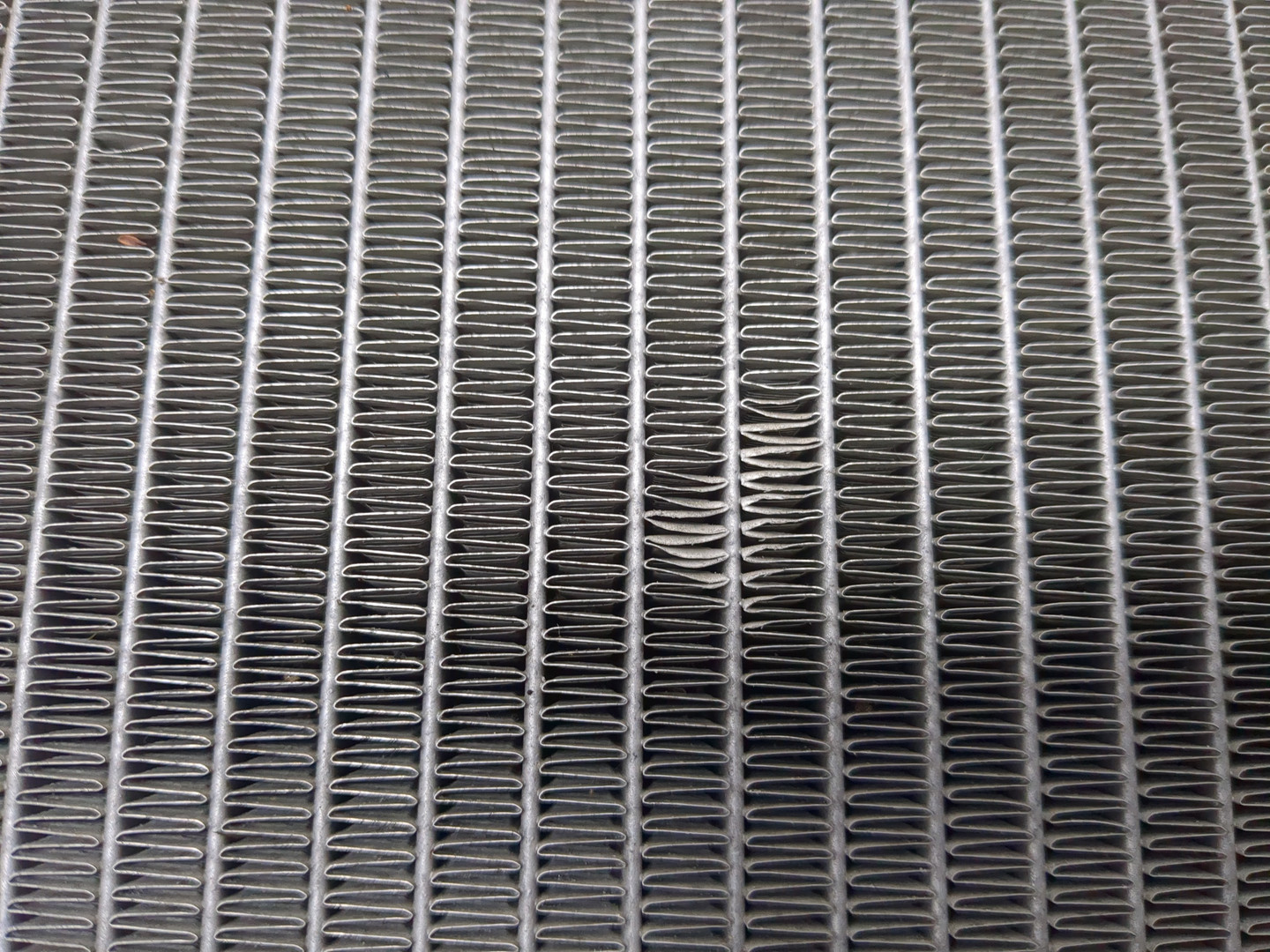 Радиатор охлаждения двигателя основной