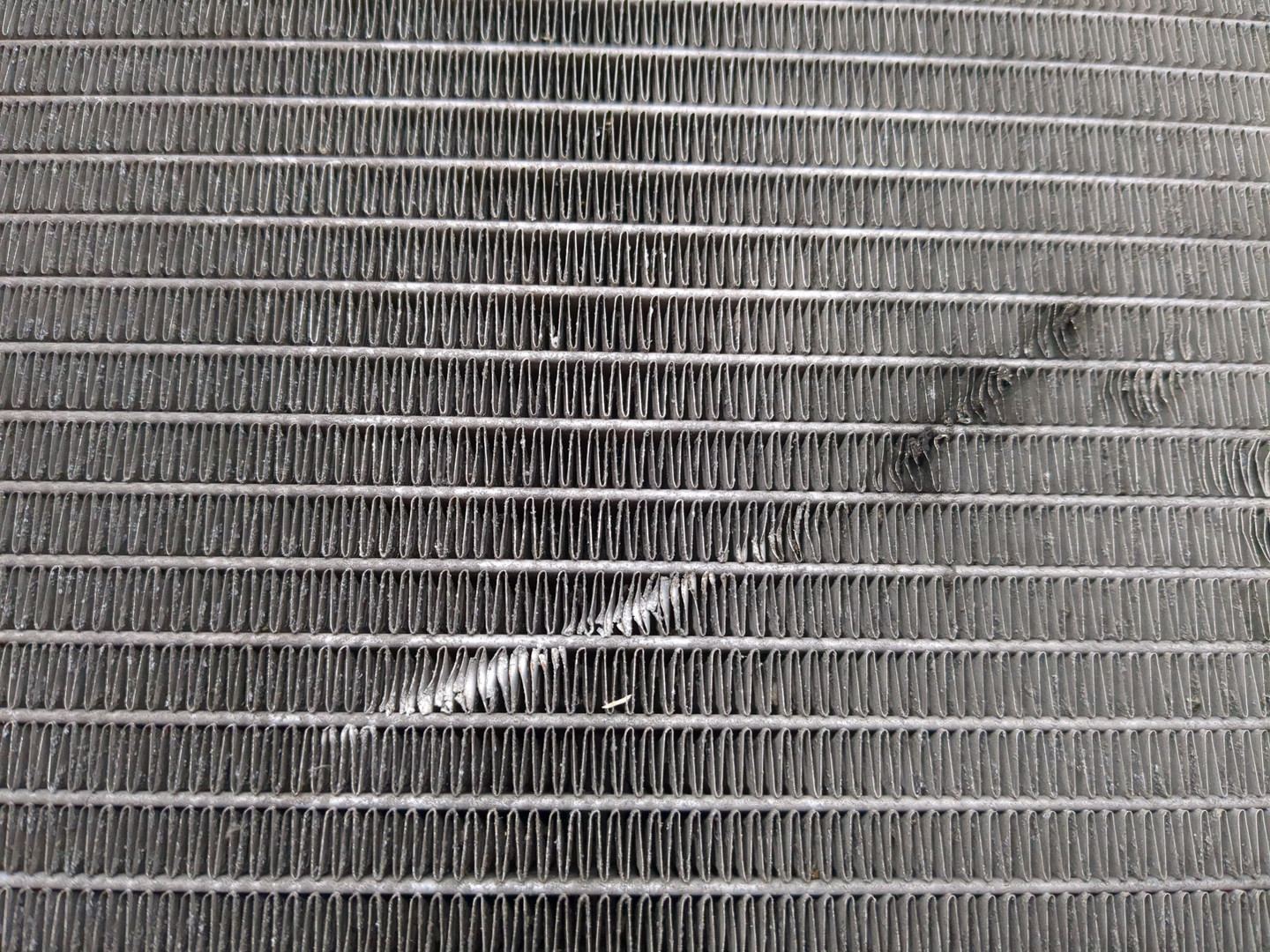 Радиатор охлаждения двигателя основной