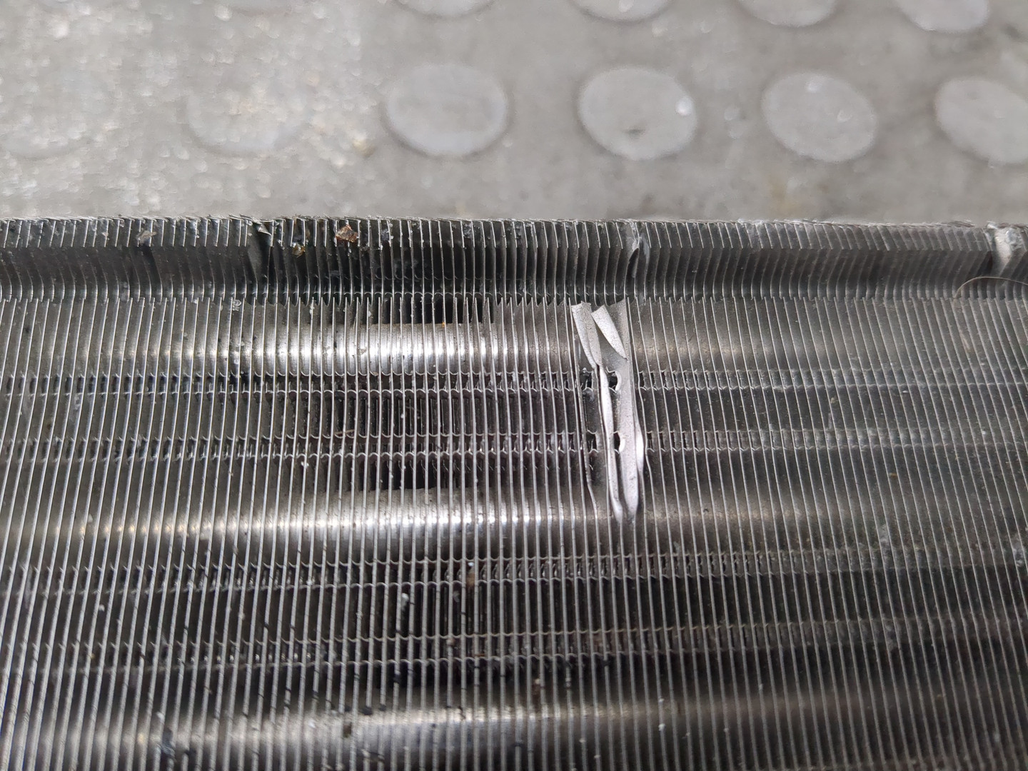 Радиатор охлаждения двигателя основной