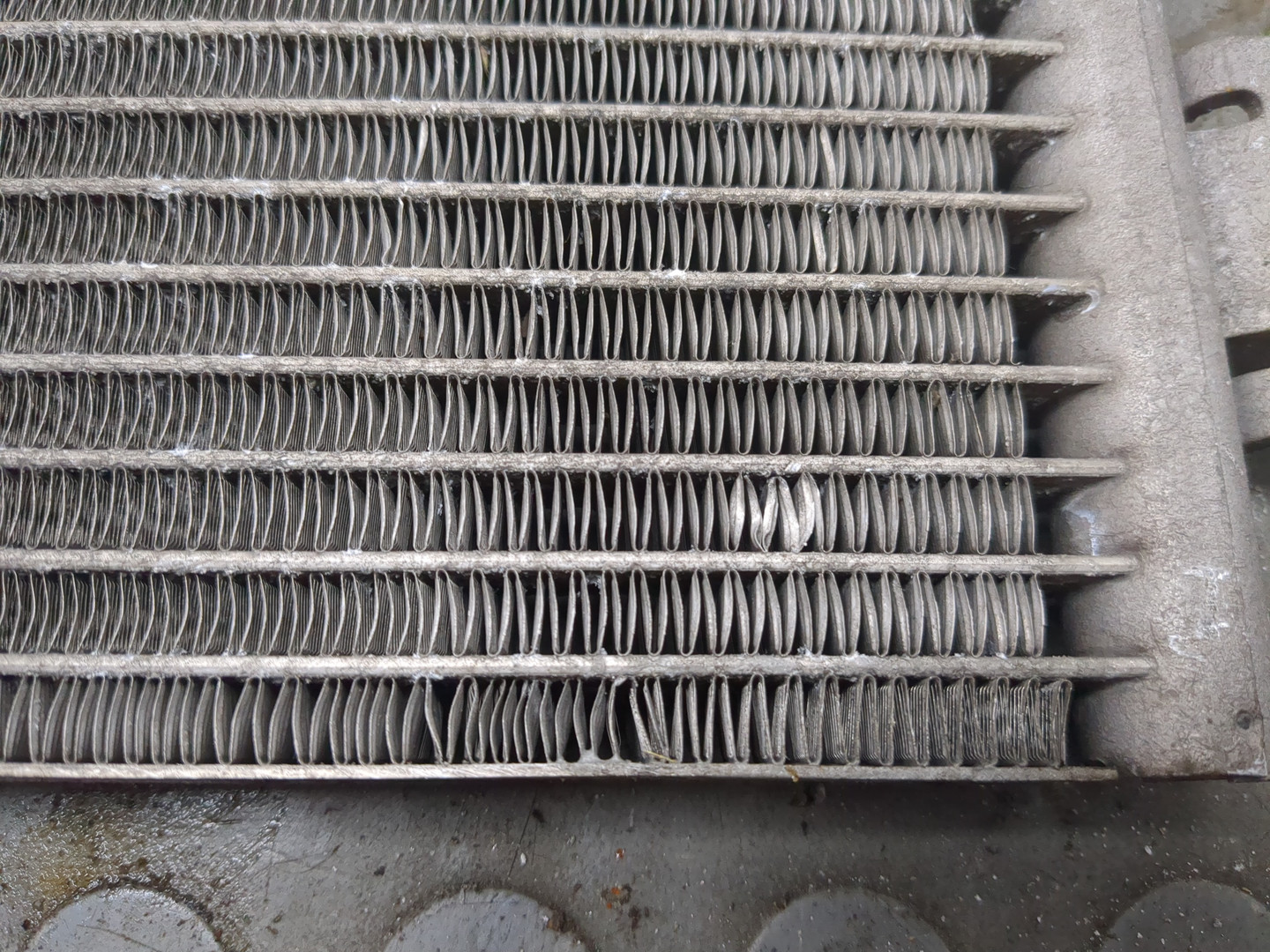 Радиатор кондиционера / конденсер