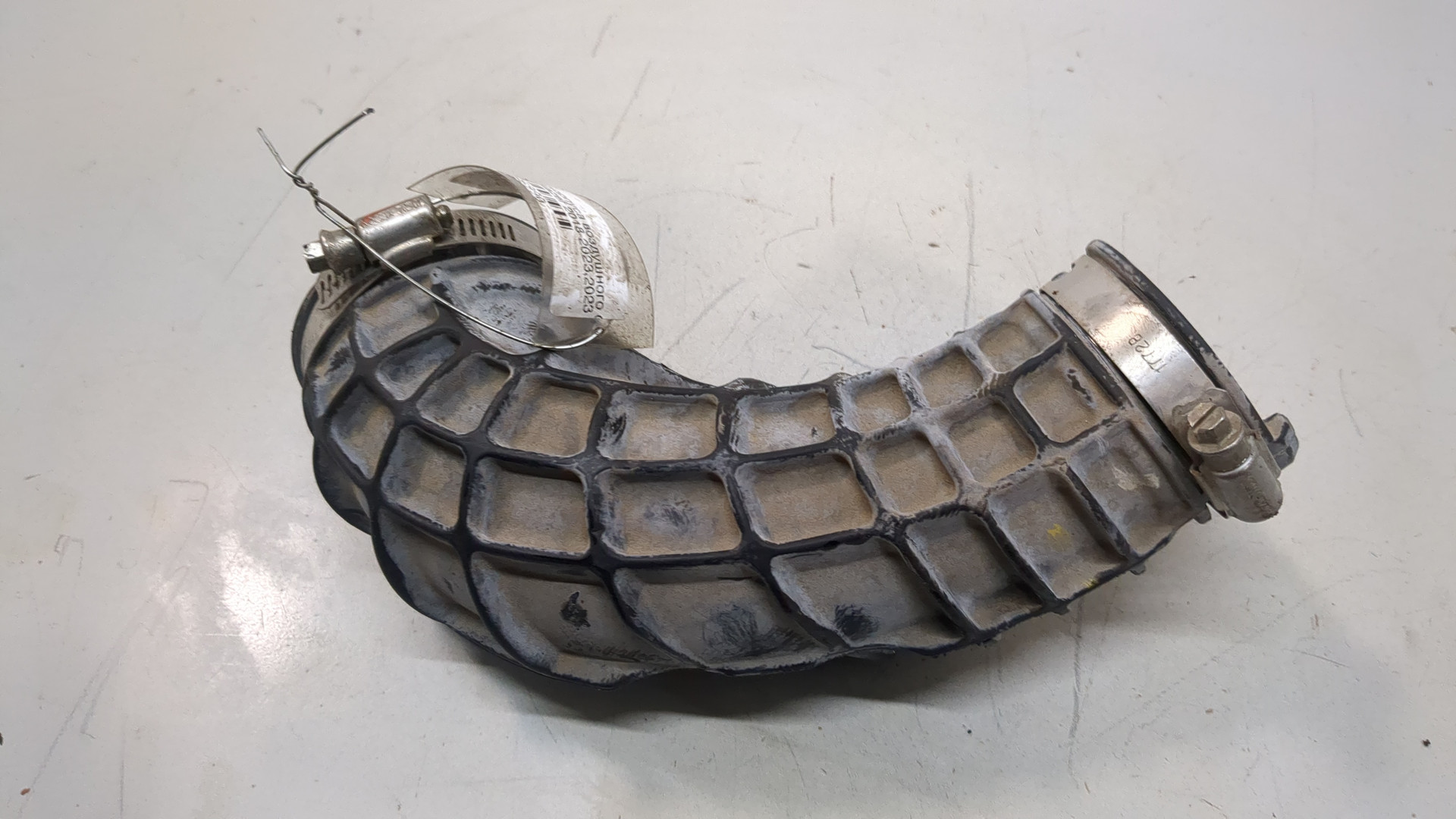 Патрубок воздушного фильтра