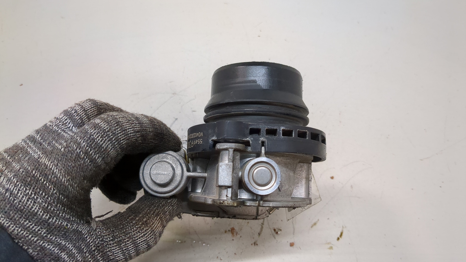 Заслонка дроссельная электрическая