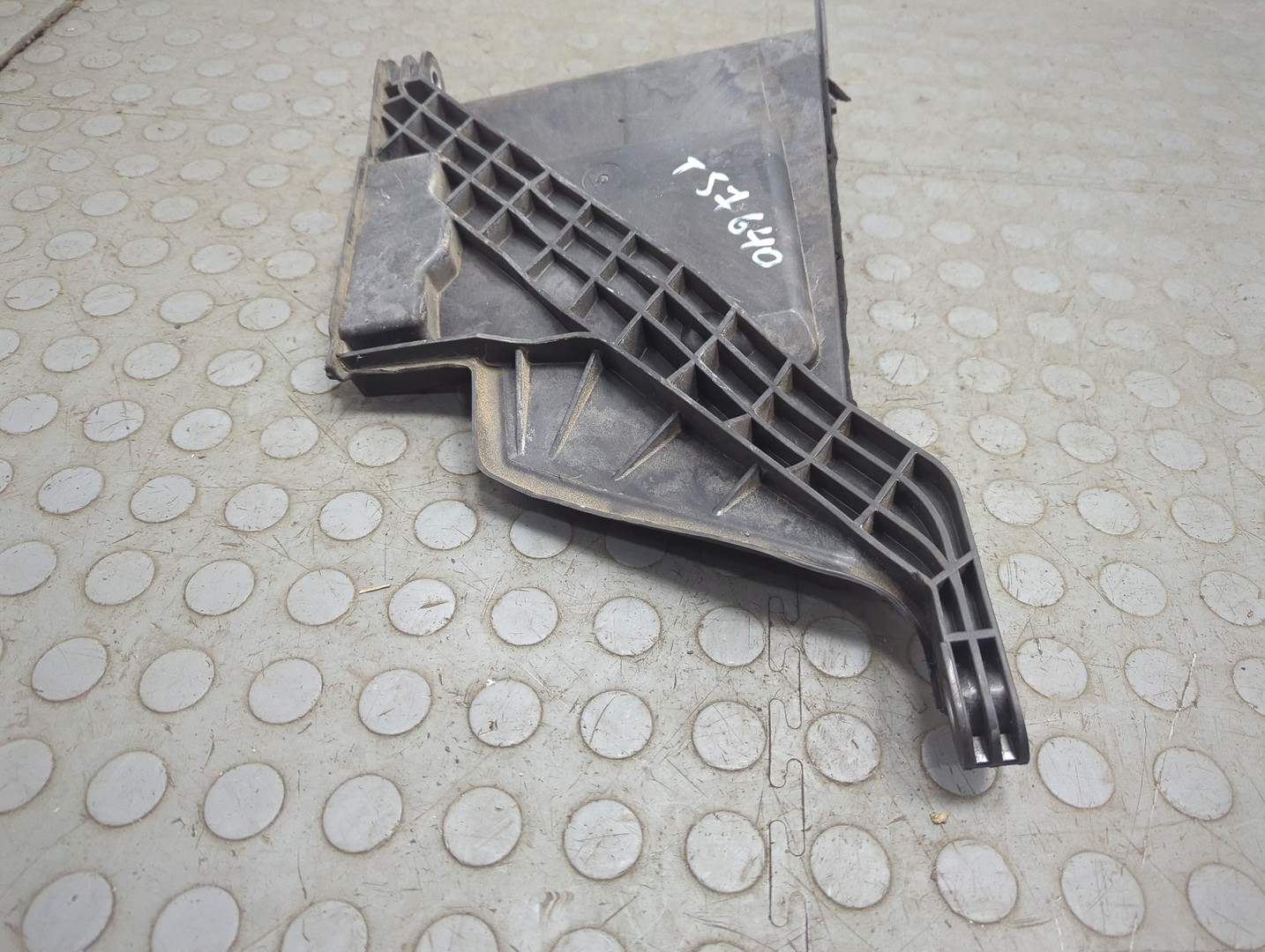 Кронштейн (сопут. товар)