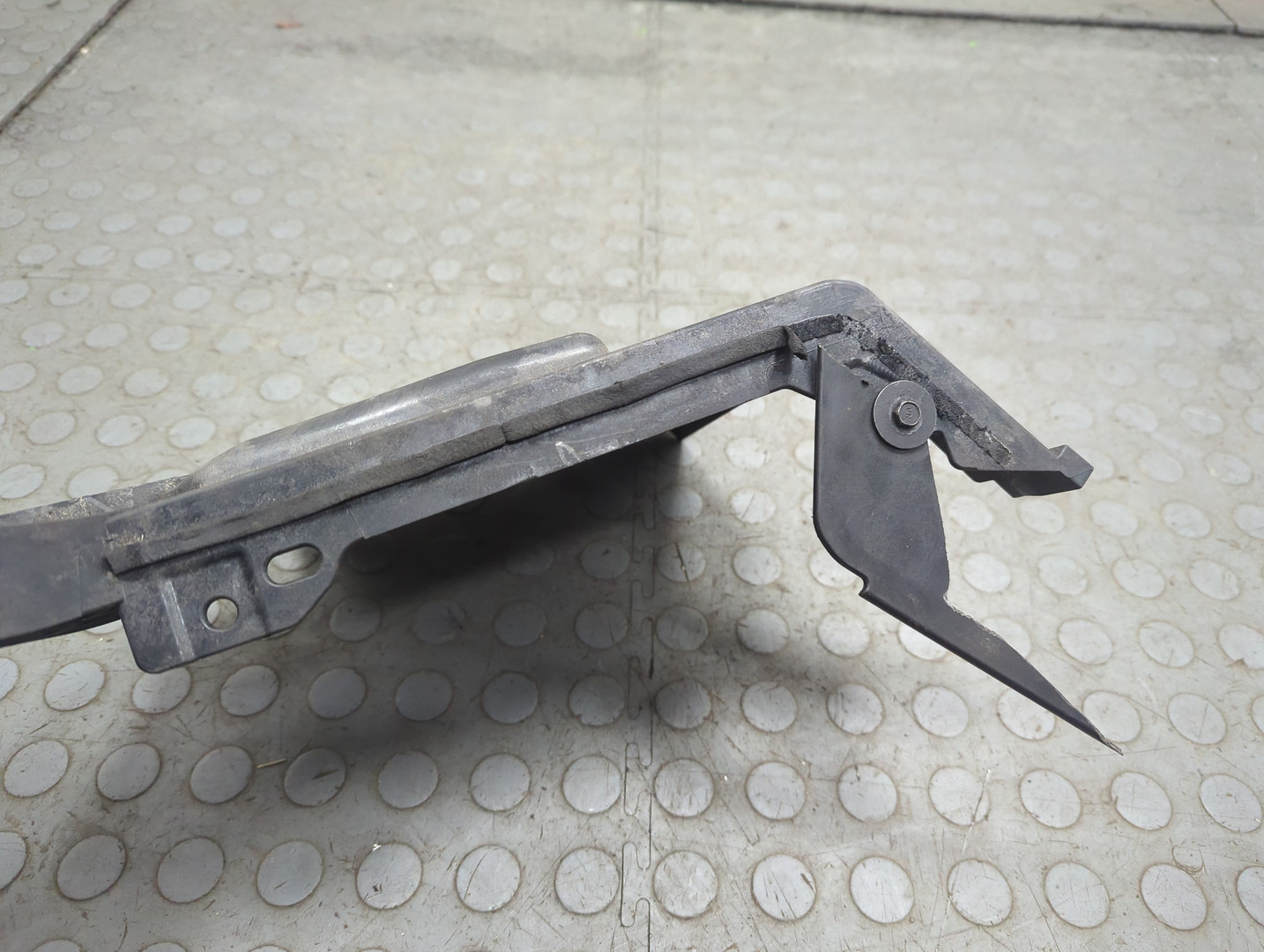 Кронштейн (сопут. товар)