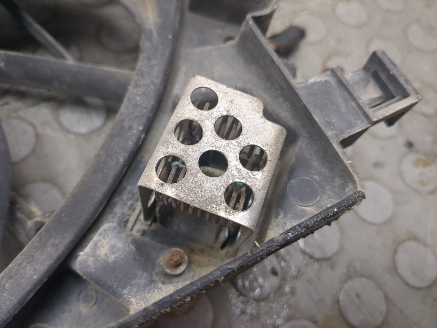 Вентилятор радиатора