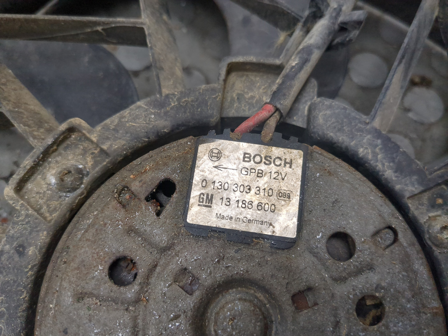 Вентилятор радиатора