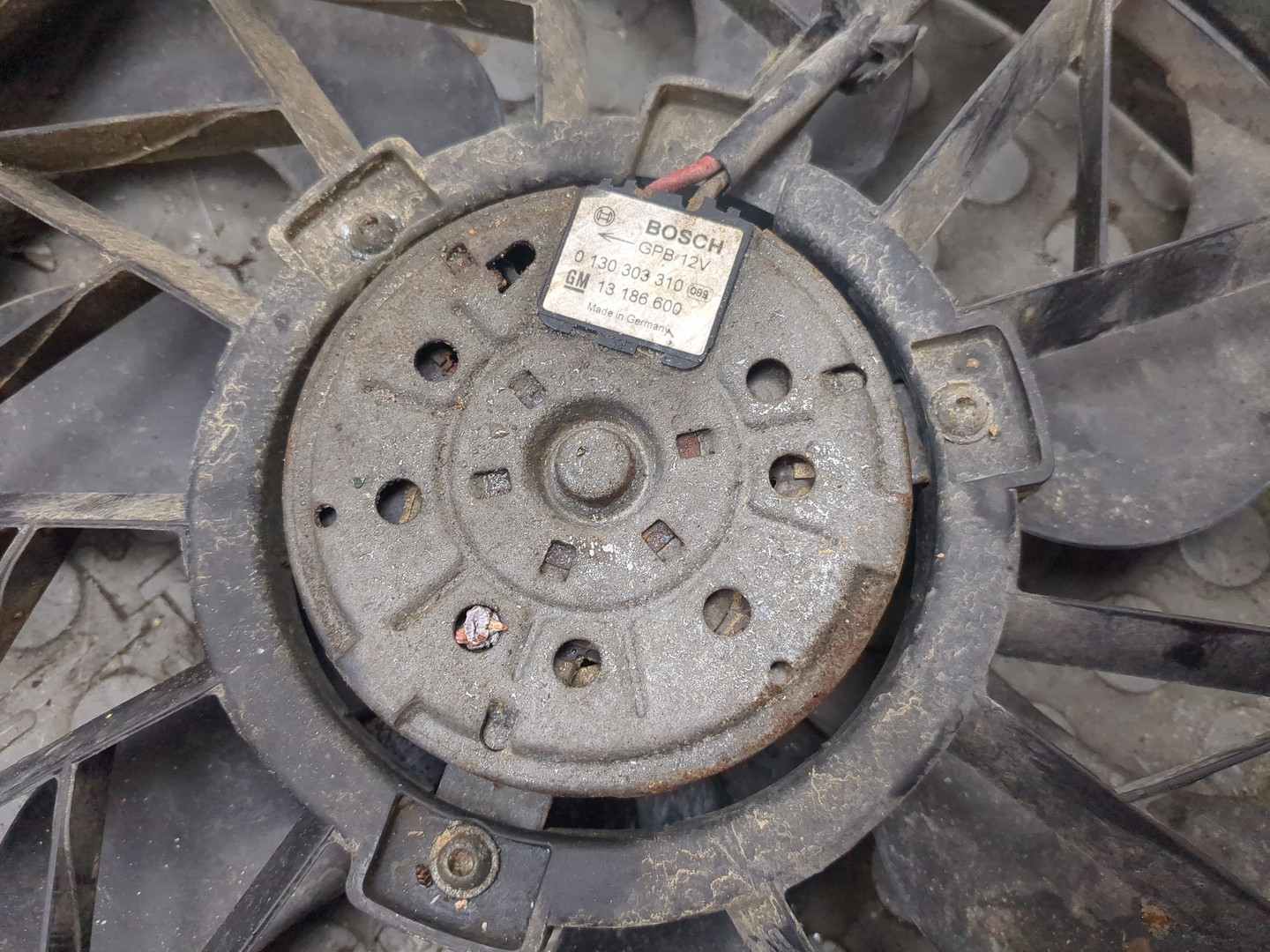 Вентилятор радиатора