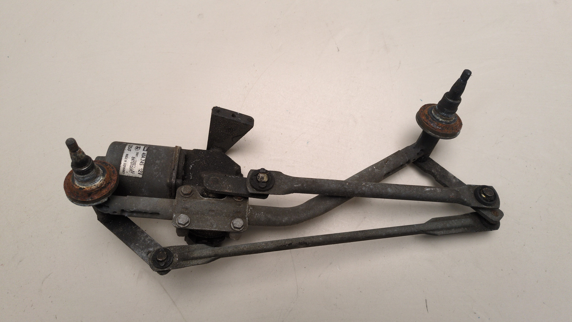 Трапеция стеклоочистителей