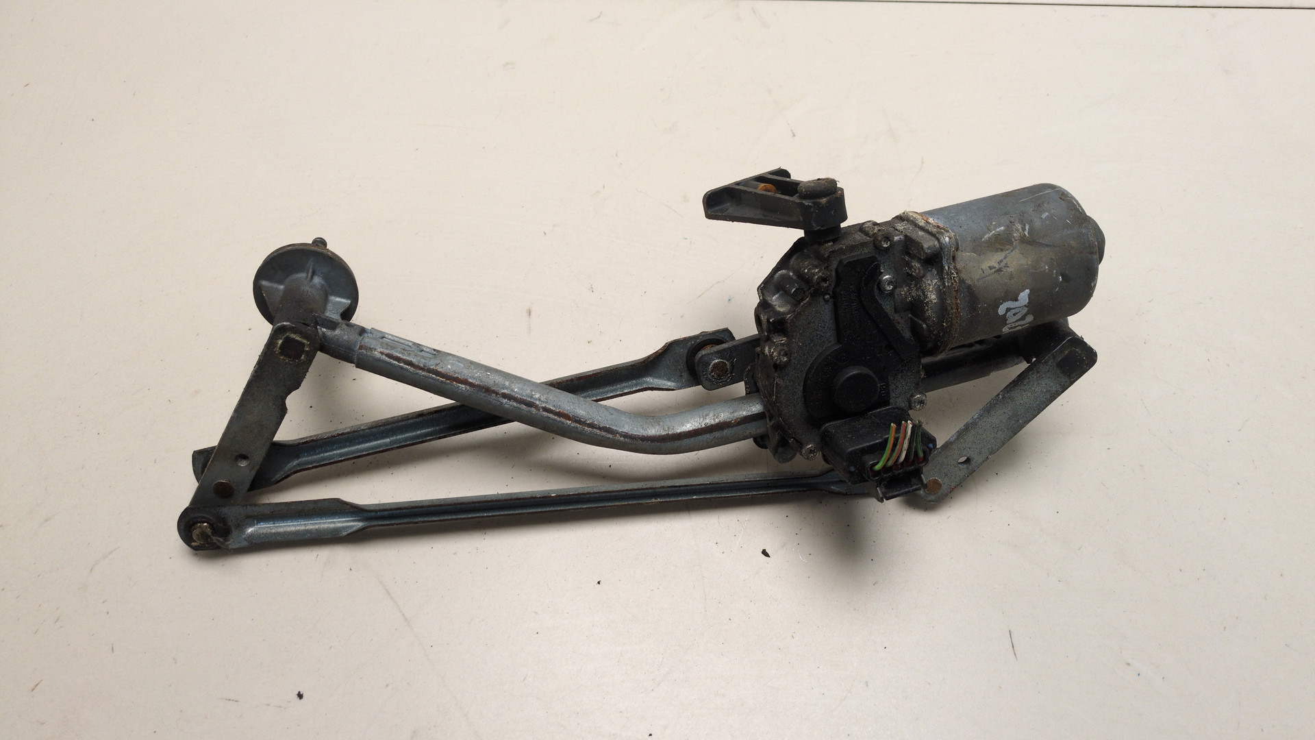 Трапеция стеклоочистителей