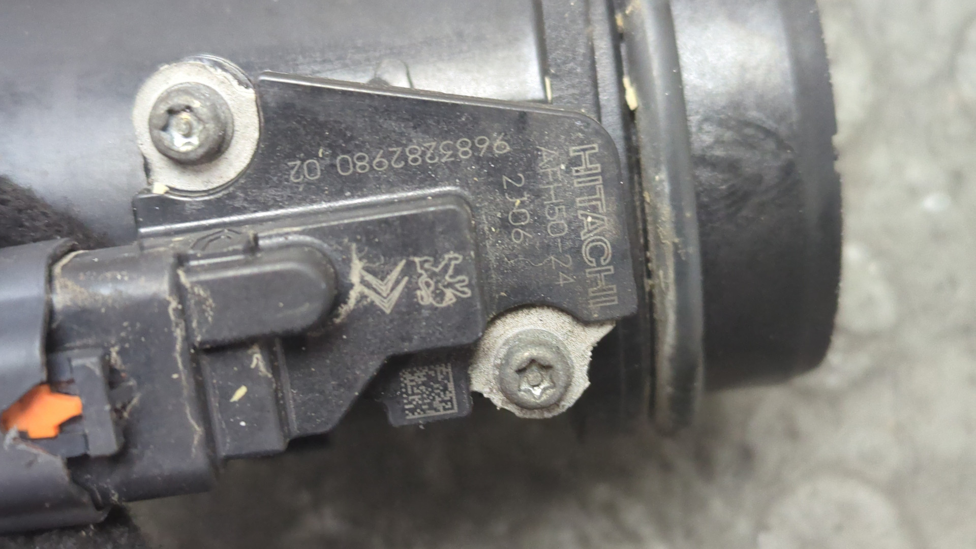 Расходомер воздуха (ДМРВ)