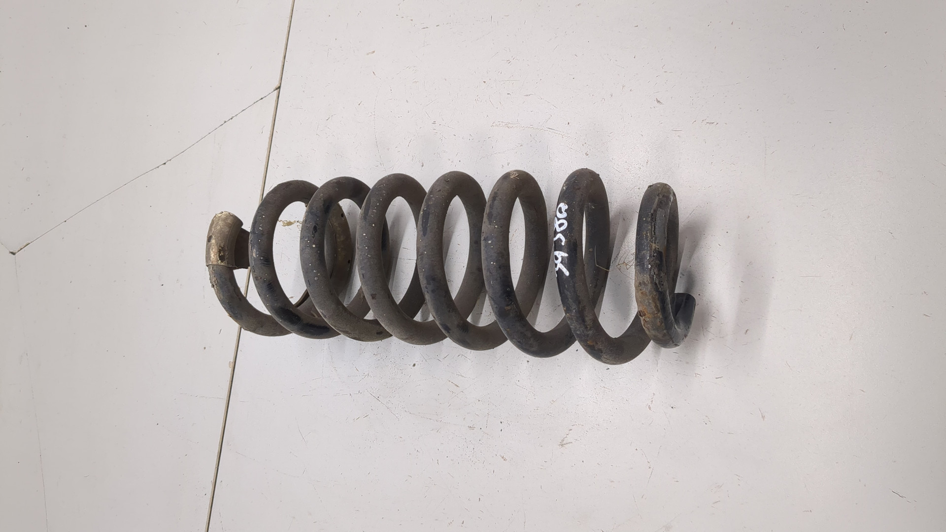 Пружина задняя