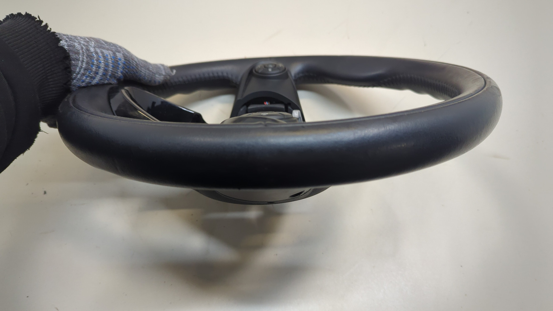 Рулевое колесо (руль)