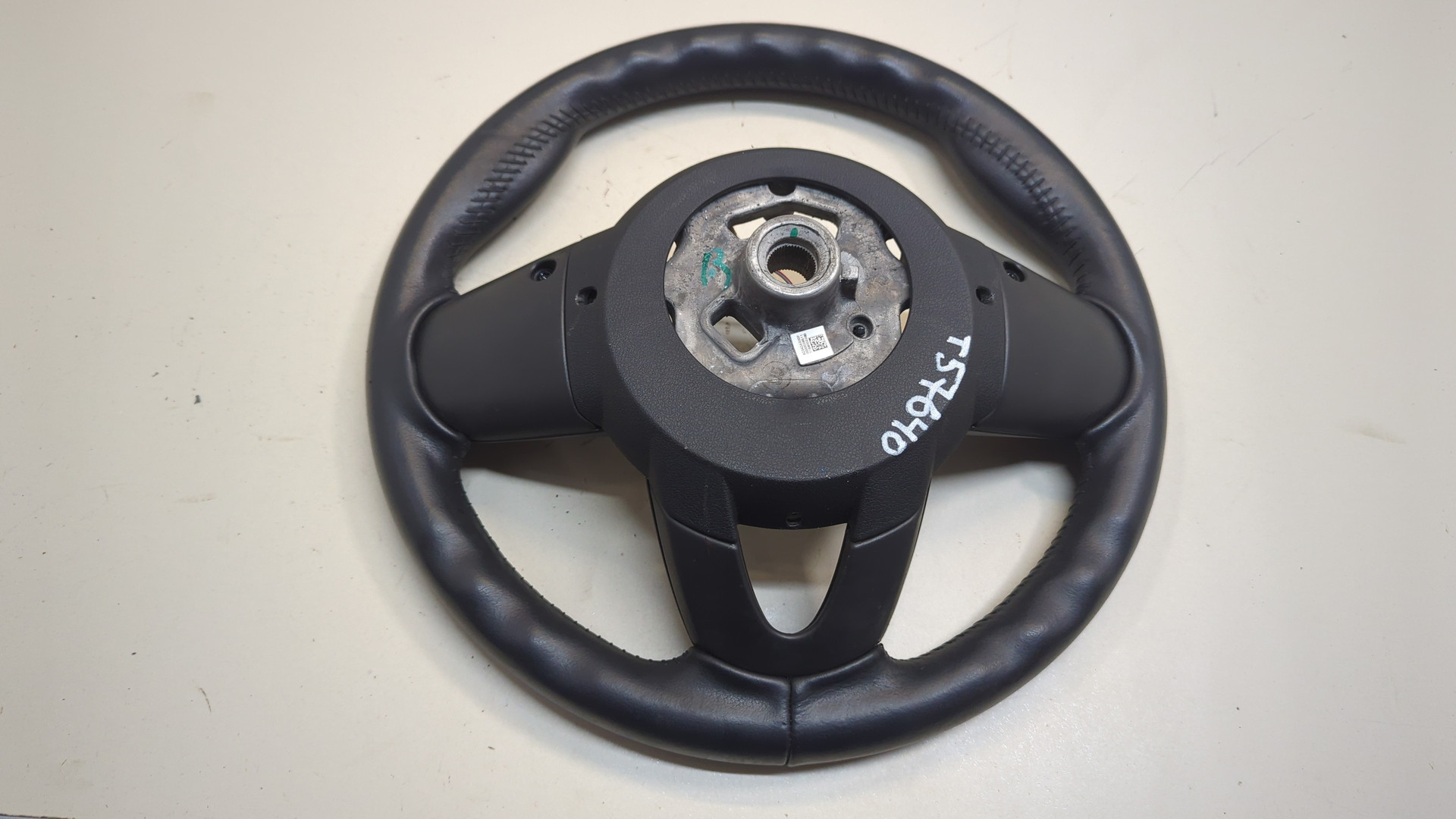 Рулевое колесо (руль)