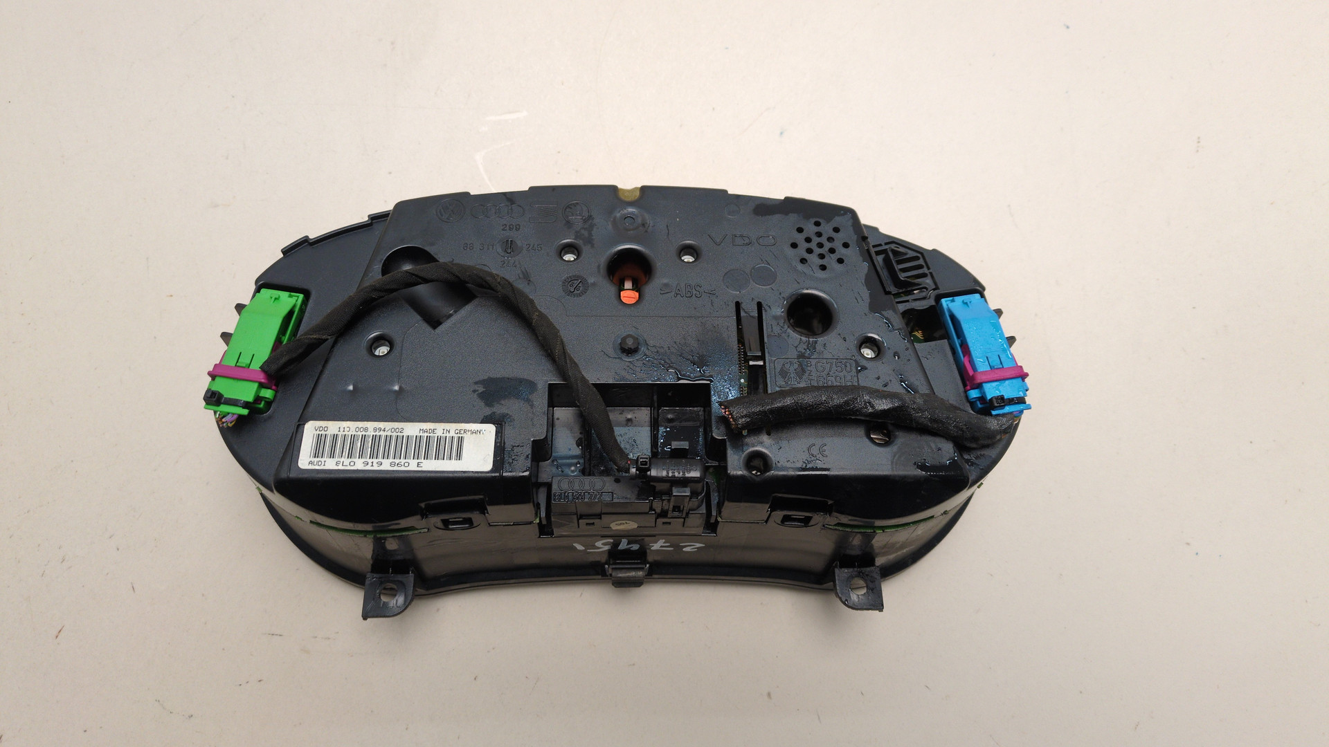 Панель приборов