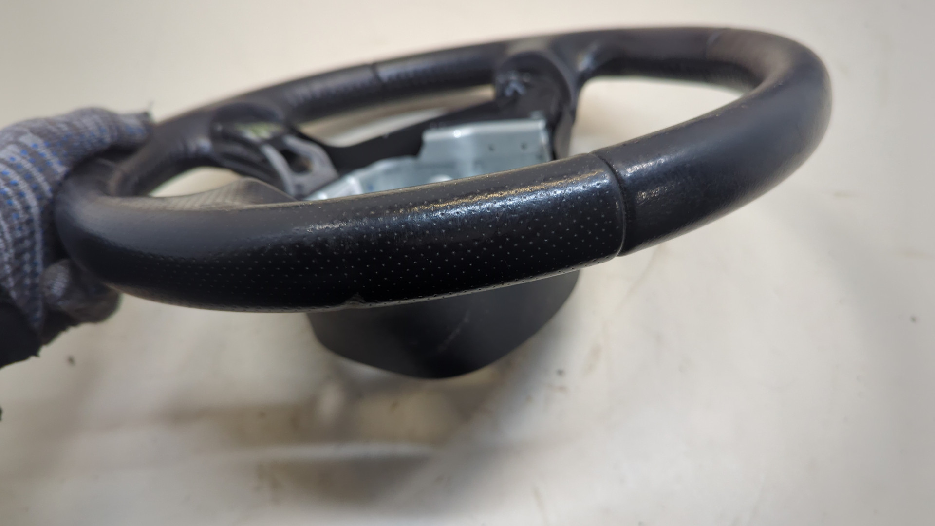 Рулевое колесо (руль)