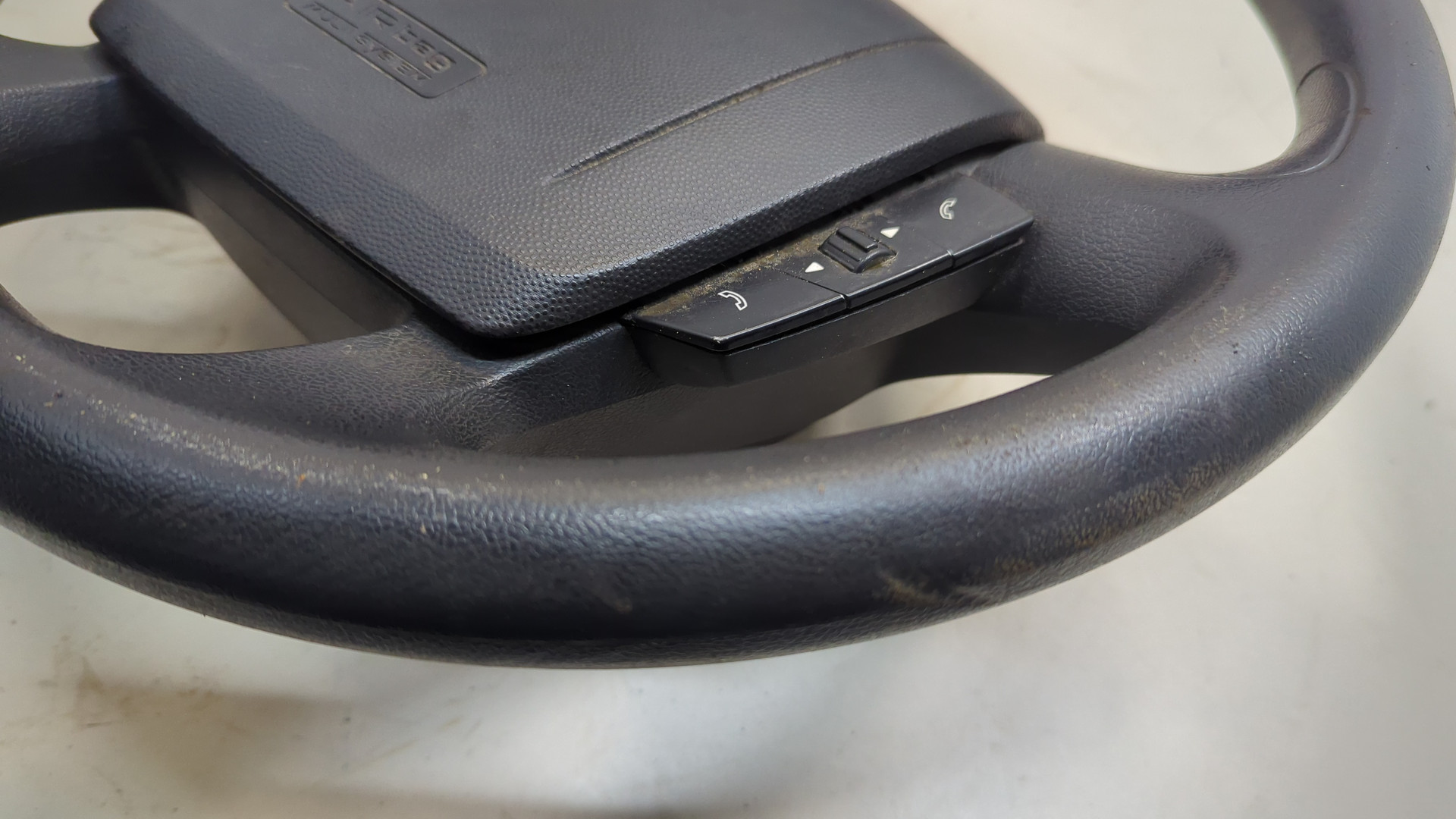 Рулевое колесо (руль)