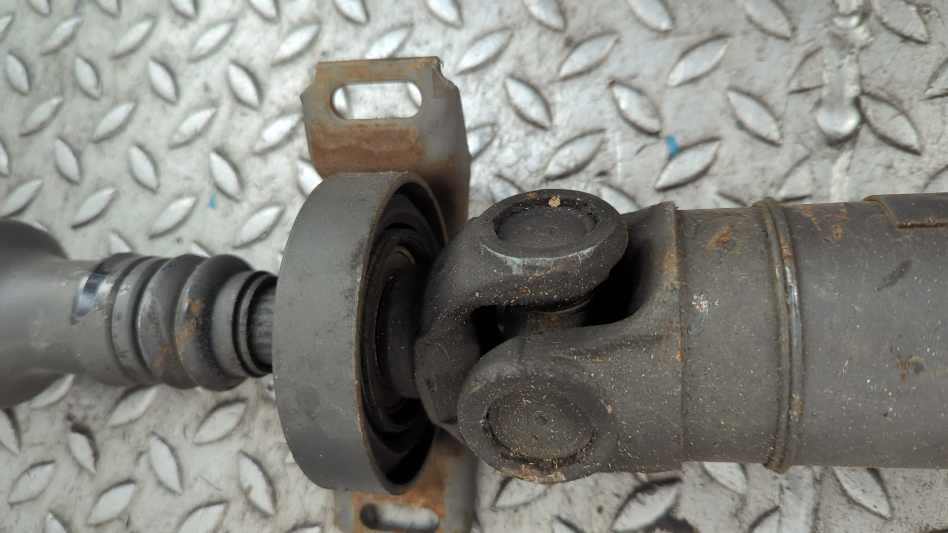 Вал карданный задний