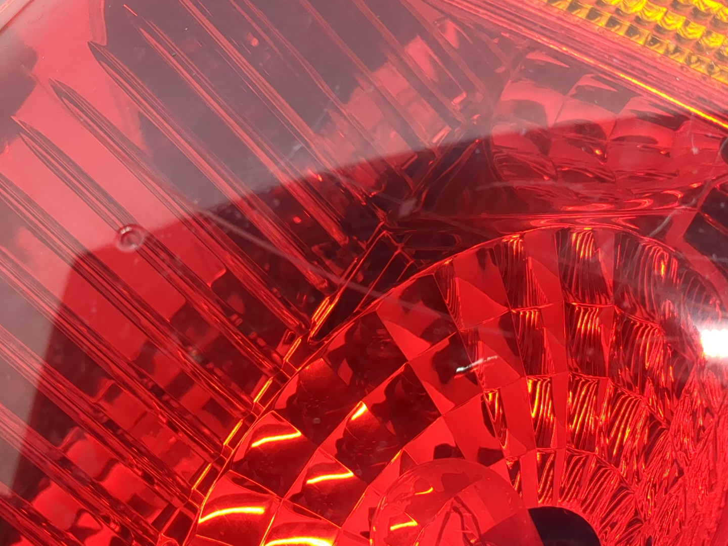 Фонарь задний правый