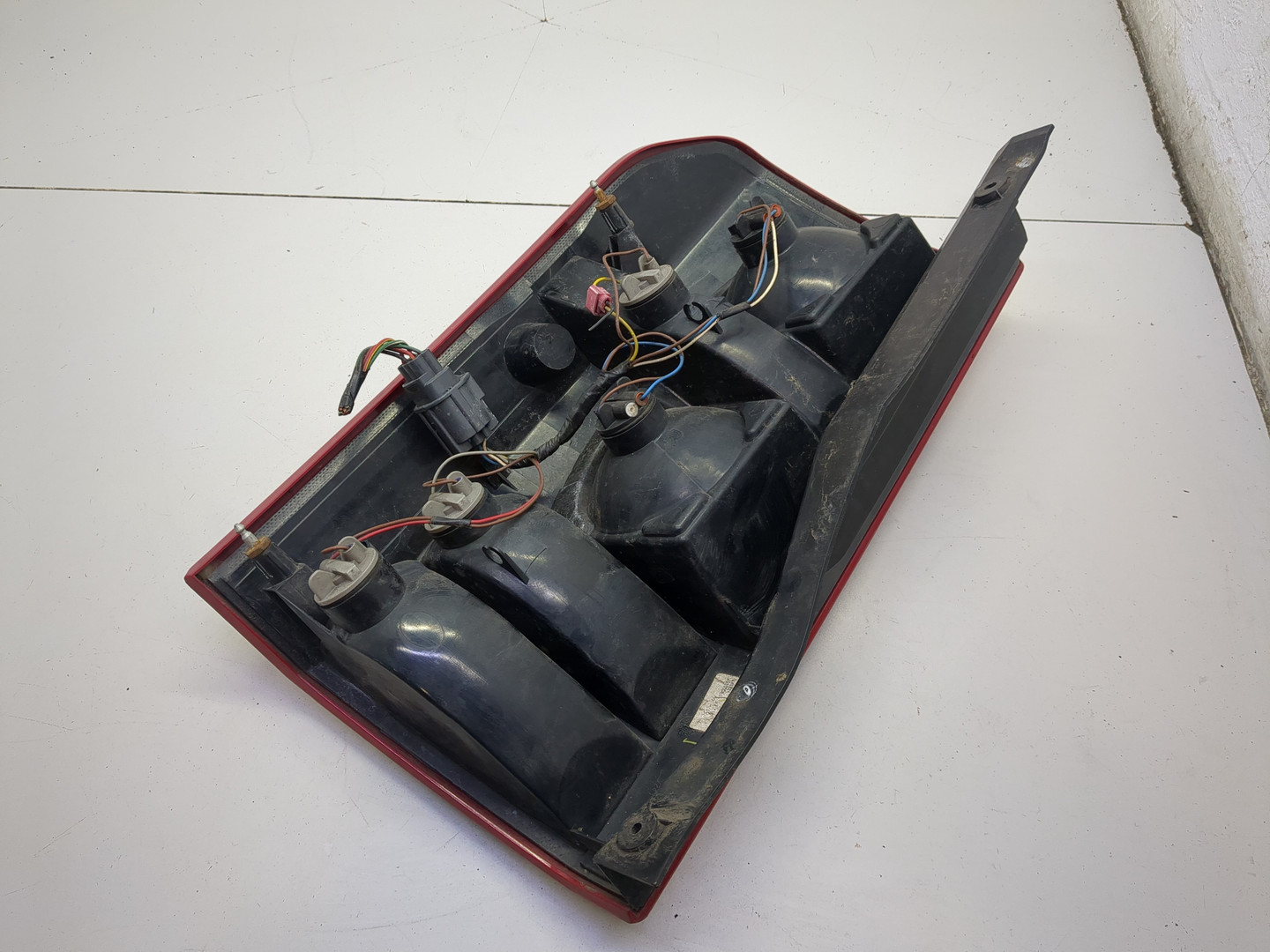 Фонарь задний правый